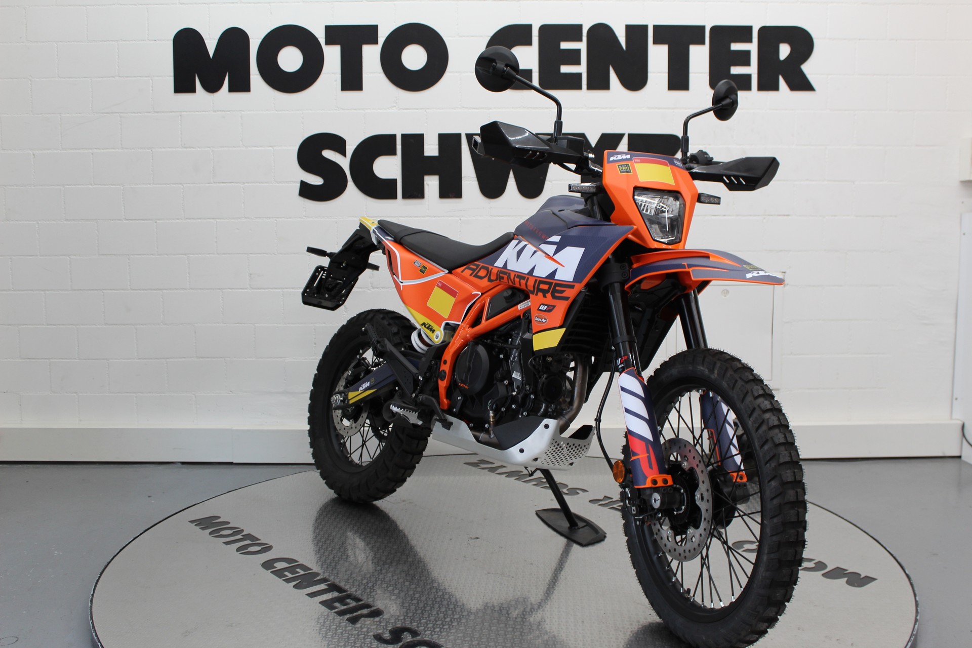 KTM 390 Enduro R-showroom-element-2