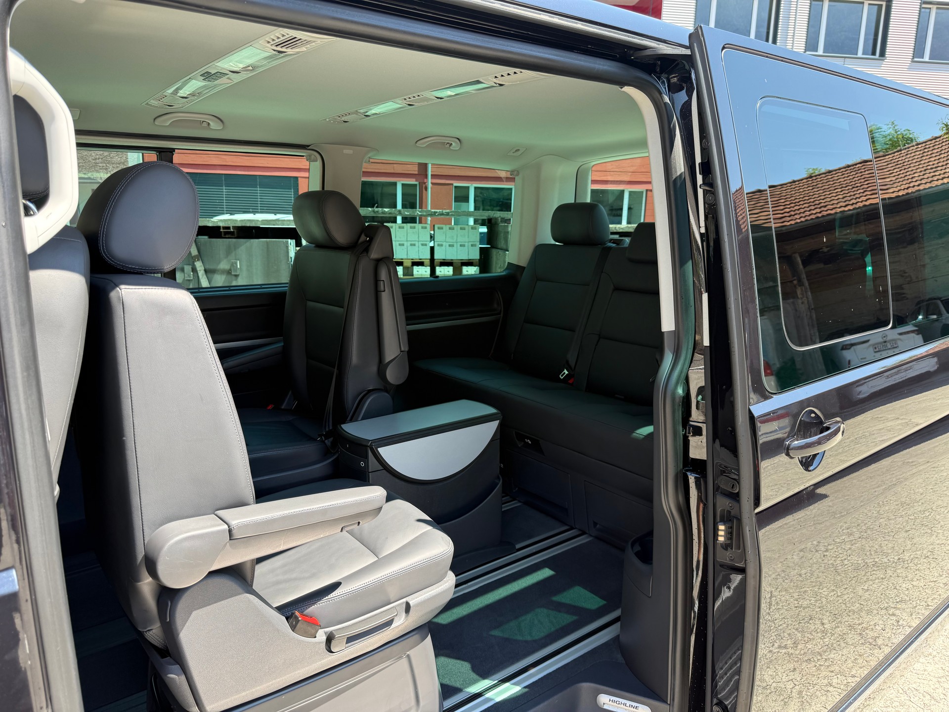 VW T5 Multivan 2.0 Bi-TDI CR HL Last Ed. 4Motion DSG-image-6