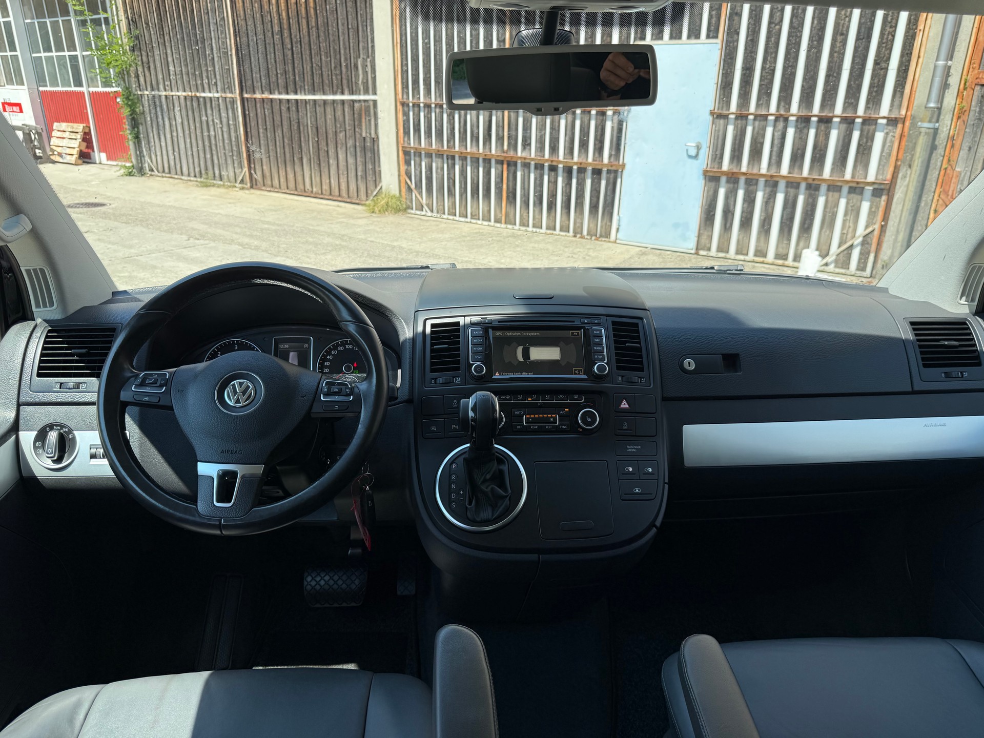 VW T5 Multivan 2.0 Bi-TDI CR HL Last Ed. 4Motion DSG-image-10