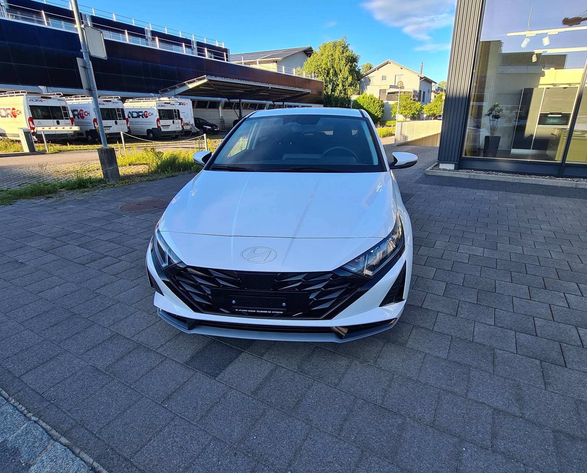 HYUNDAI i20 1.0 T-GDi Amplia DCT-image-10