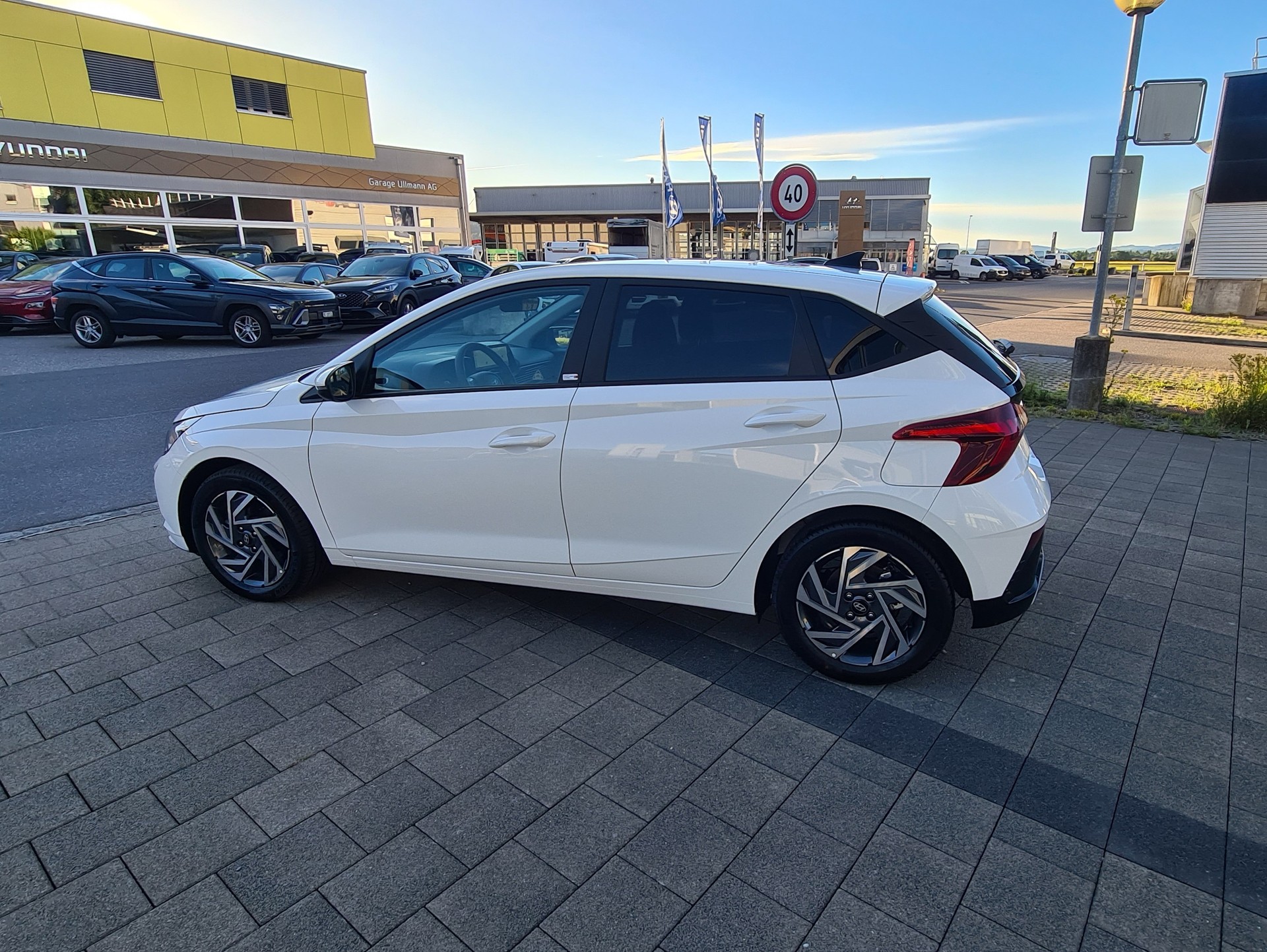 HYUNDAI i20 1.0 T-GDi Amplia DCT-image-7