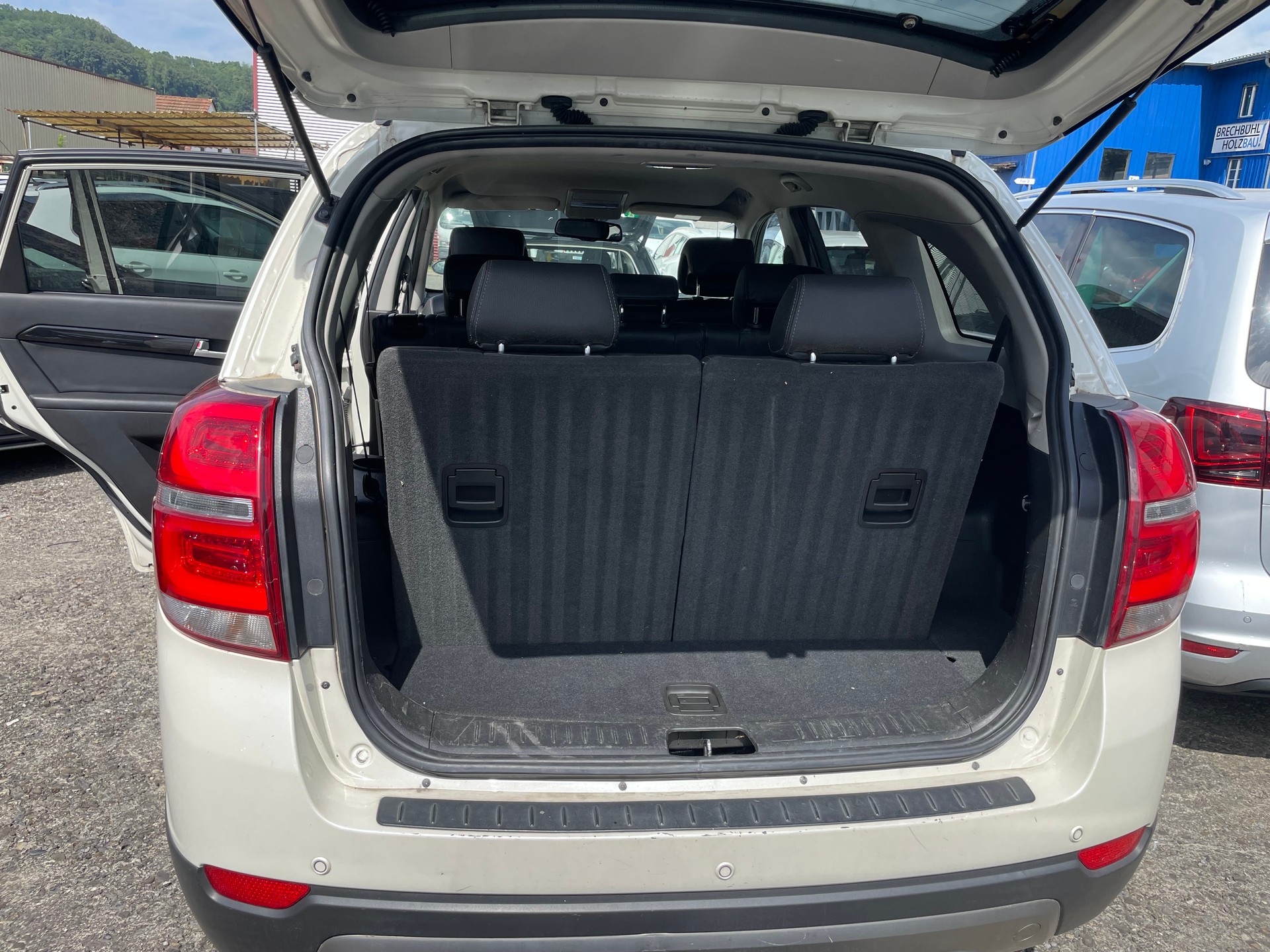 CHEVROLET Captiva 2.2 VCDi LTZ 4WD Automatic-image-14