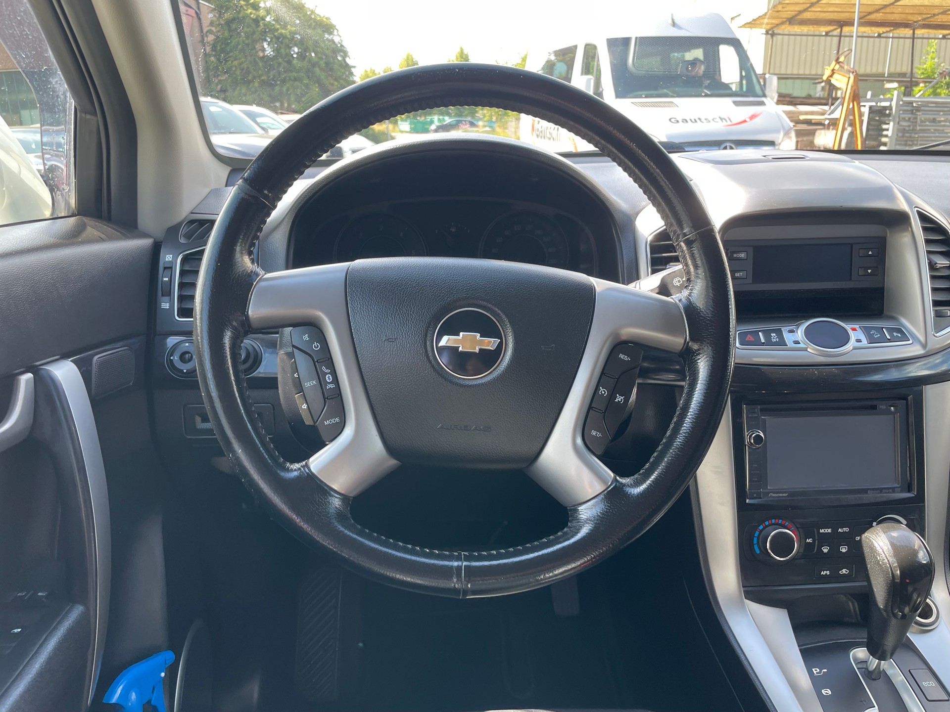 CHEVROLET Captiva 2.2 VCDi LTZ 4WD Automatic-image-9