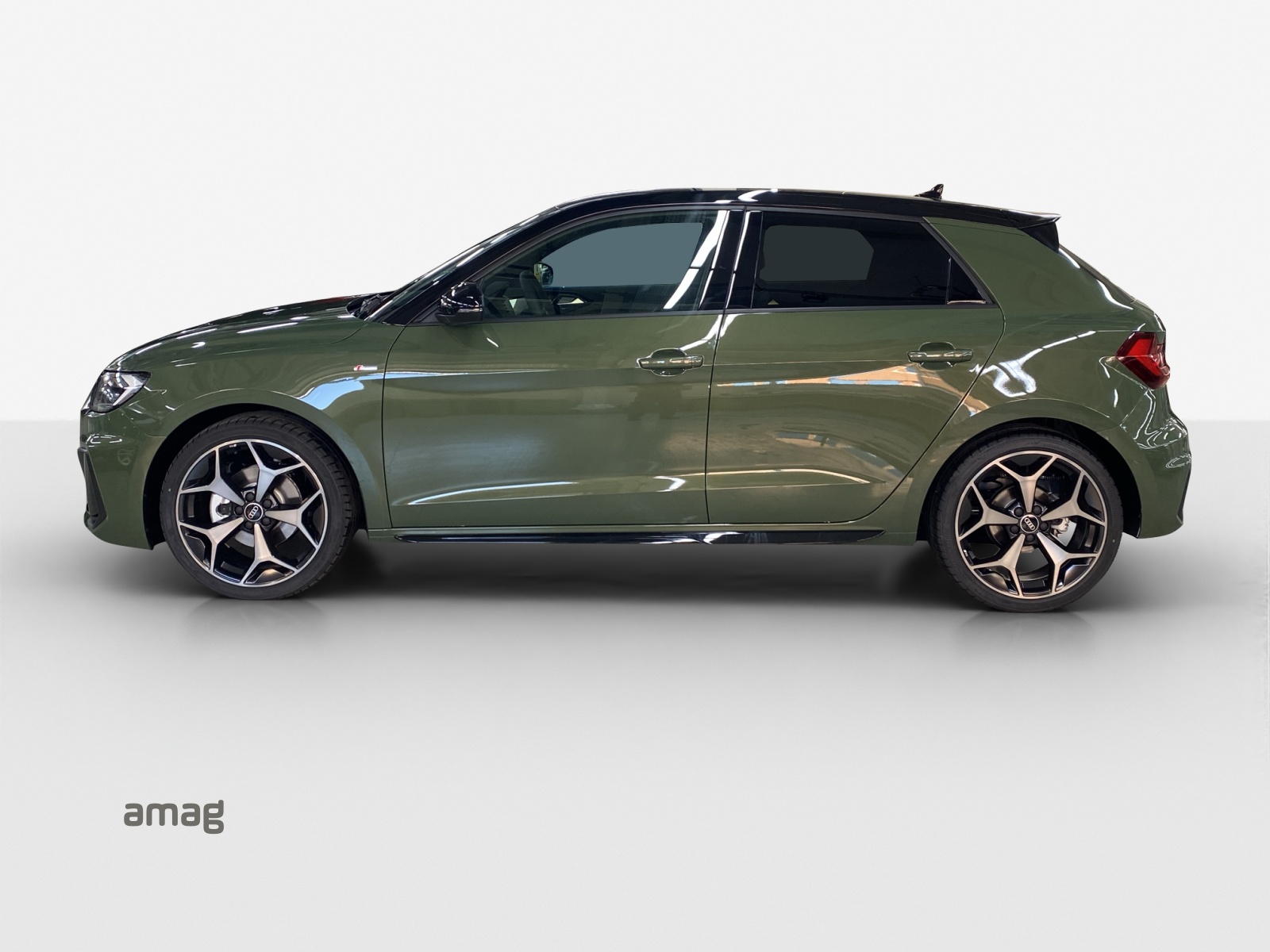 AUDI A1 Sportback 30 TFSI S Line Attraction S-tronic-image-1