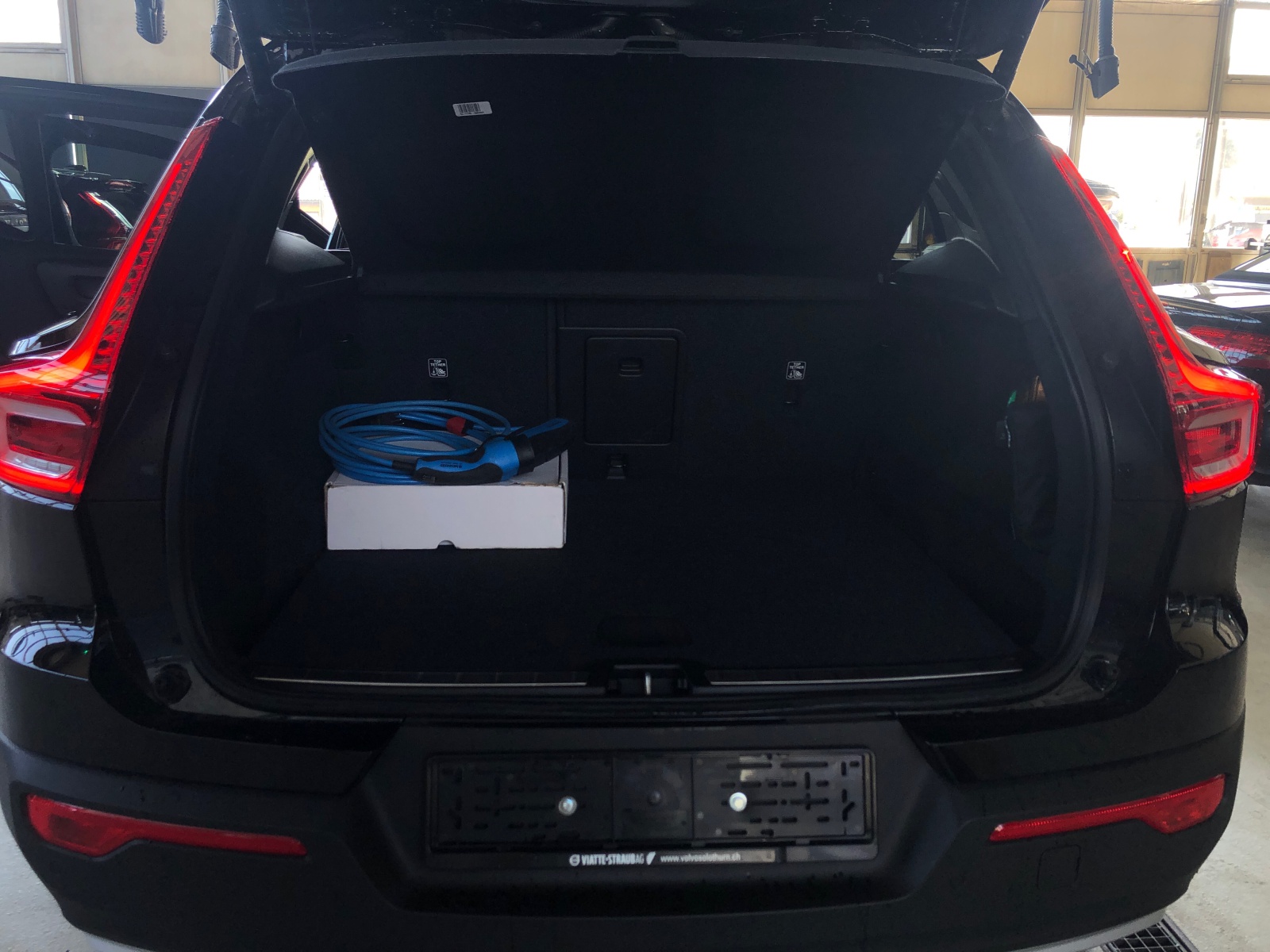 VOLVO XC40 1.5 T5 TE Inscription-image-9