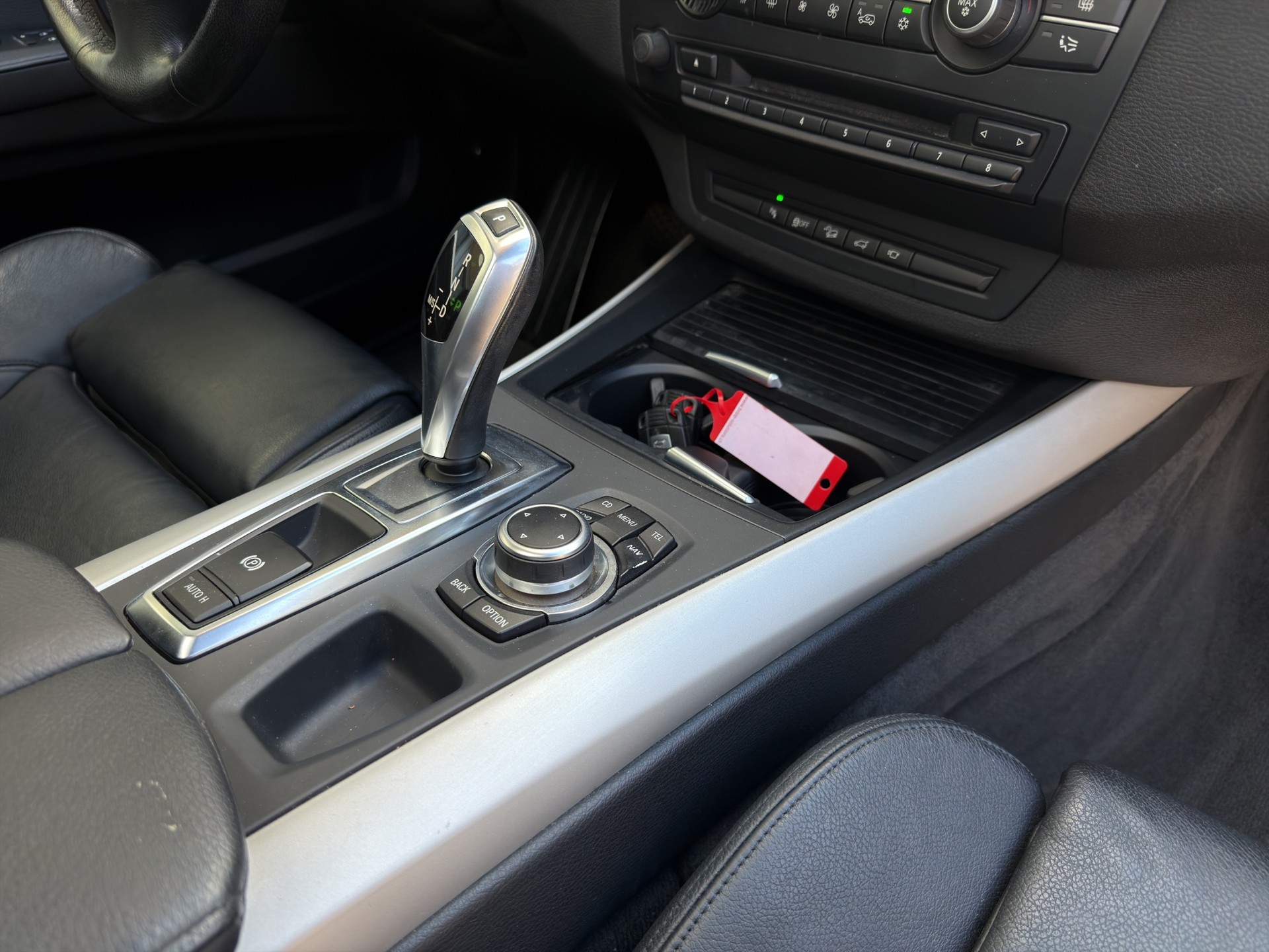 BMW X5 xDrive 30d Steptronic-image-17