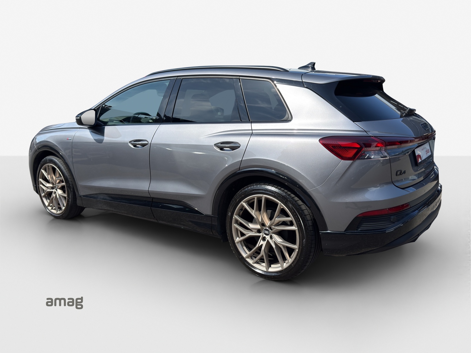 AUDI Q4 e-tron 40-image-2