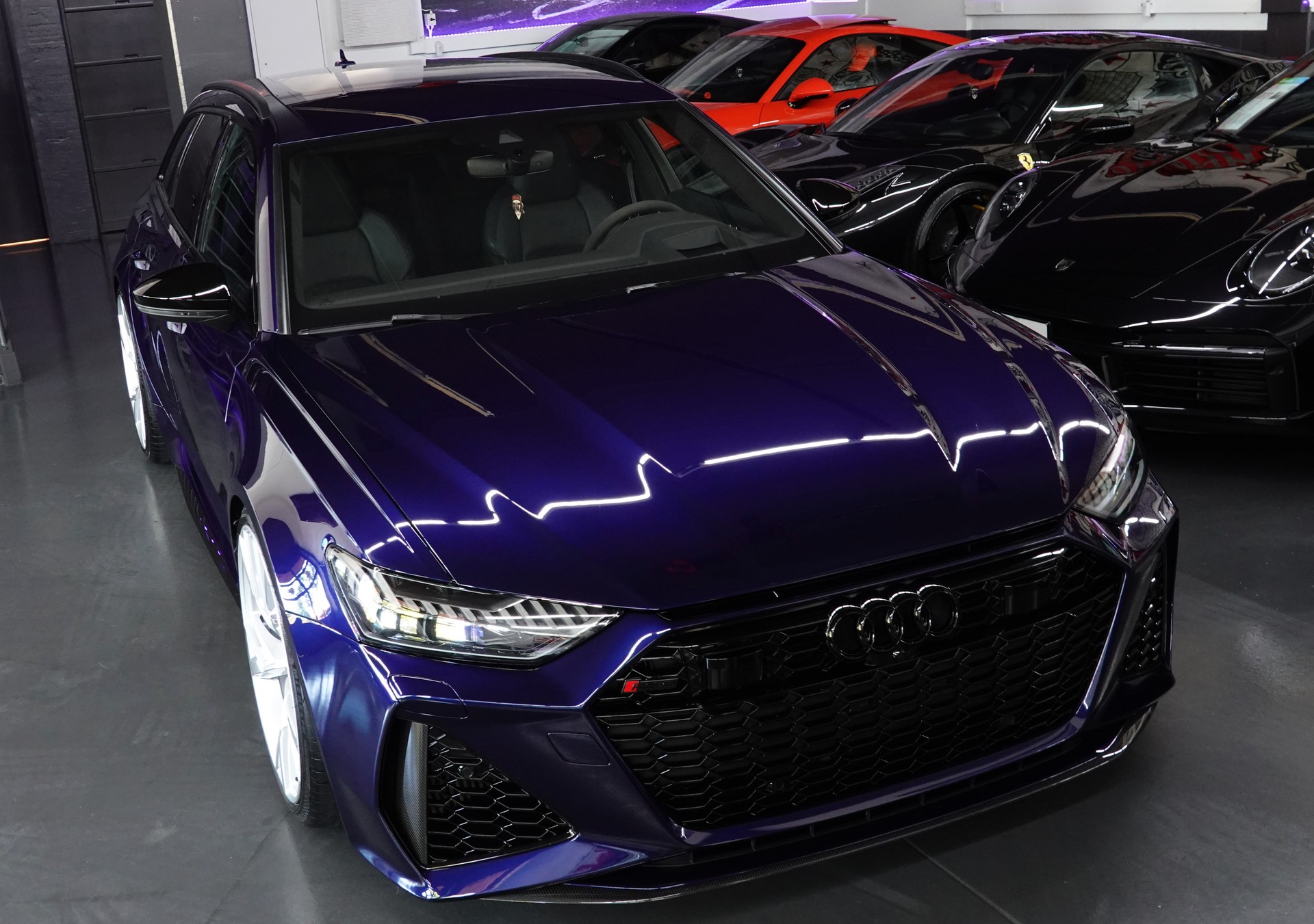 AUDI RS6 AVANT 4.0 TFSI V8 QUATTRO BLUE MET.-image-27