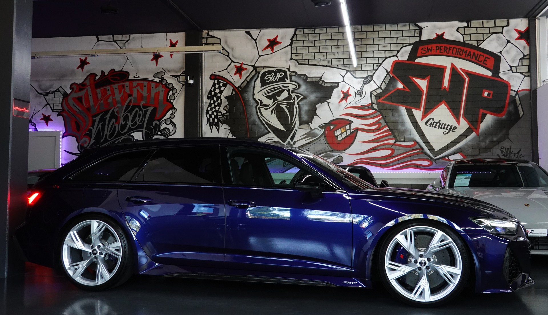 AUDI RS6 AVANT 4.0 TFSI V8 QUATTRO BLUE MET.-image-23