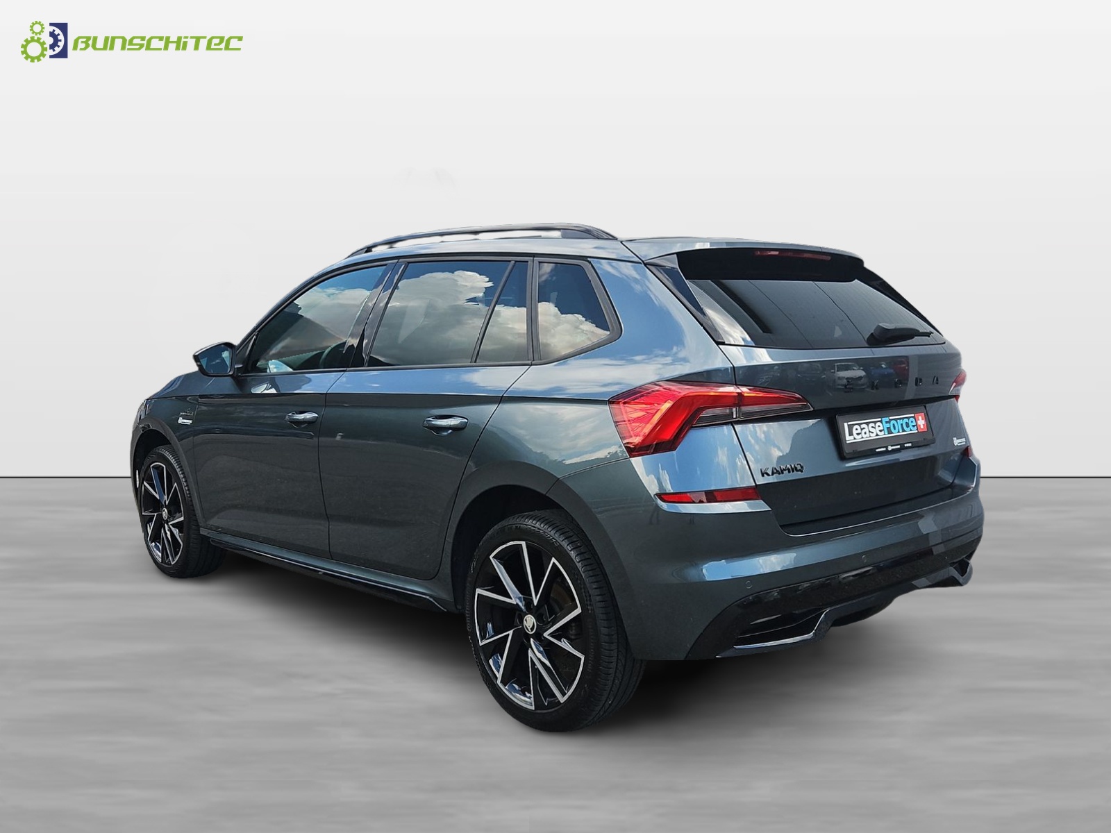 SKODA Kamiq 1.5 TSI Monte Carlo DSG-image-2