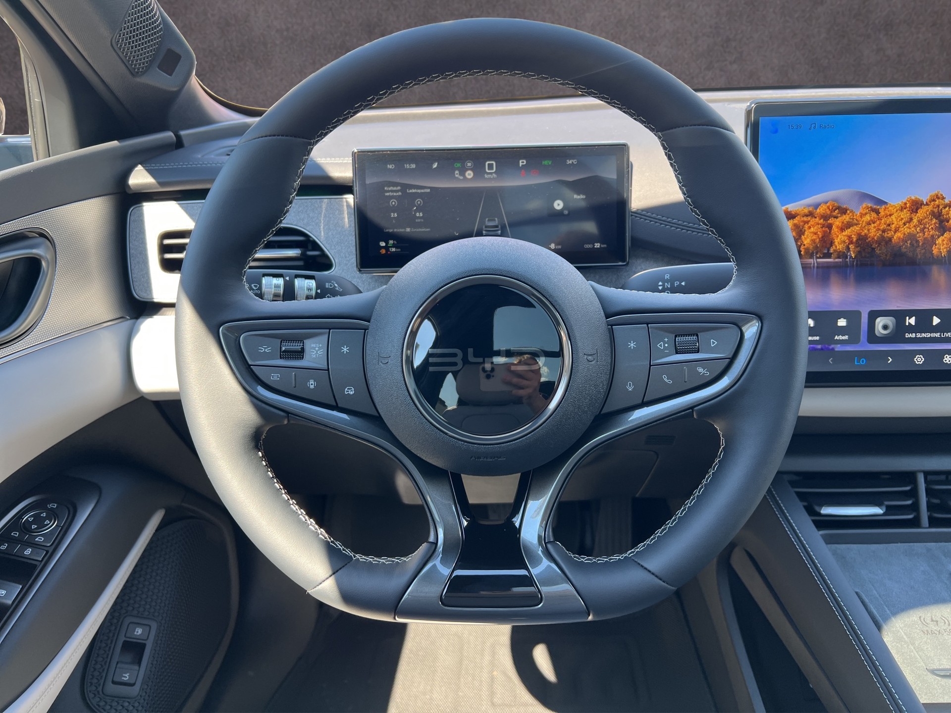 BYD Seal 6 DM-i Touring Comfort-image-12