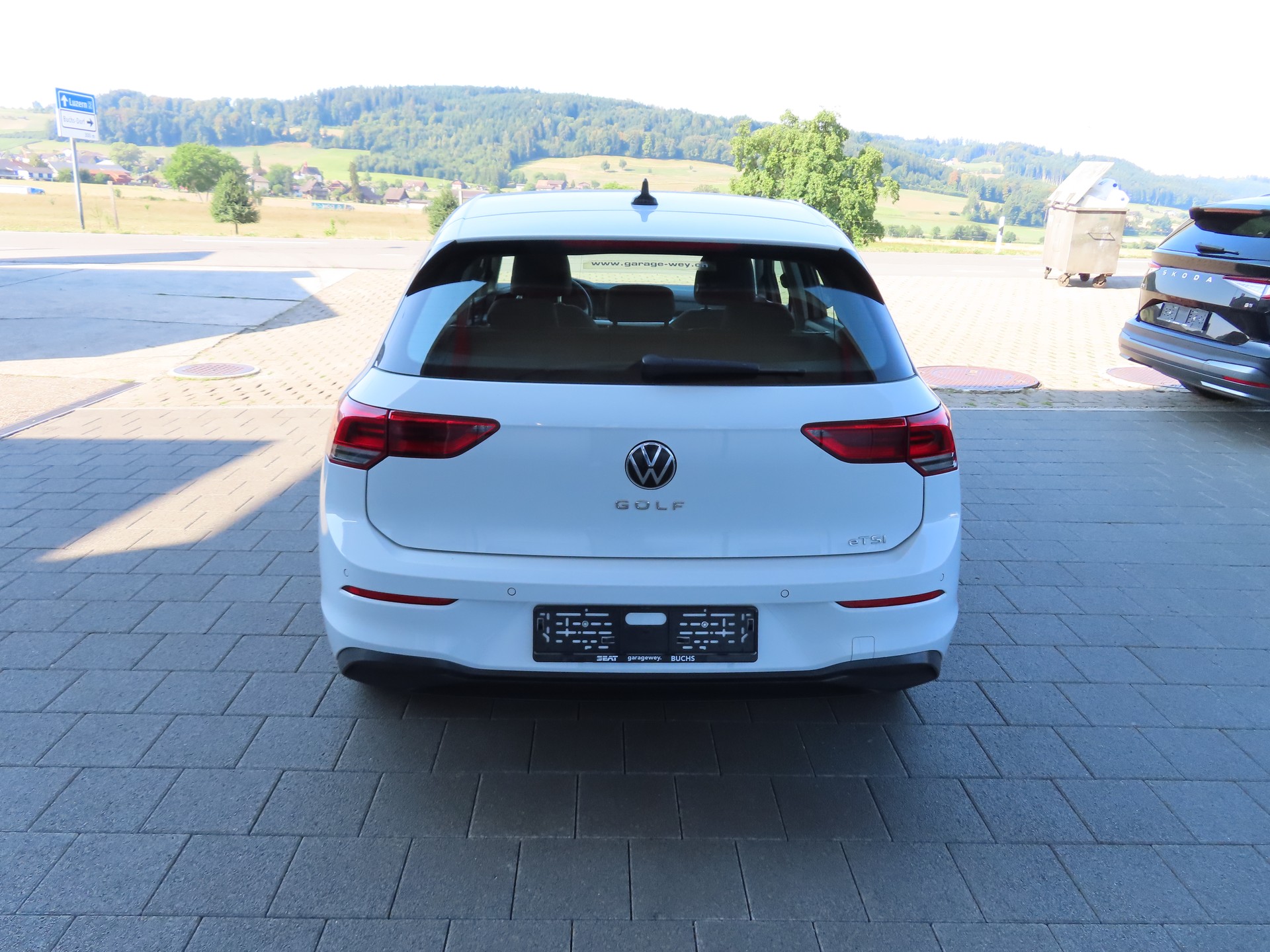VW Golf 1.0 eTSI mHEV ACTLife DSG-image-5