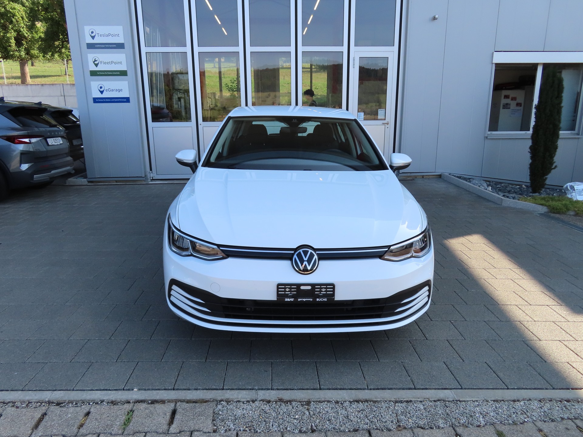 VW Golf 1.0 eTSI mHEV ACTLife DSG-image-1