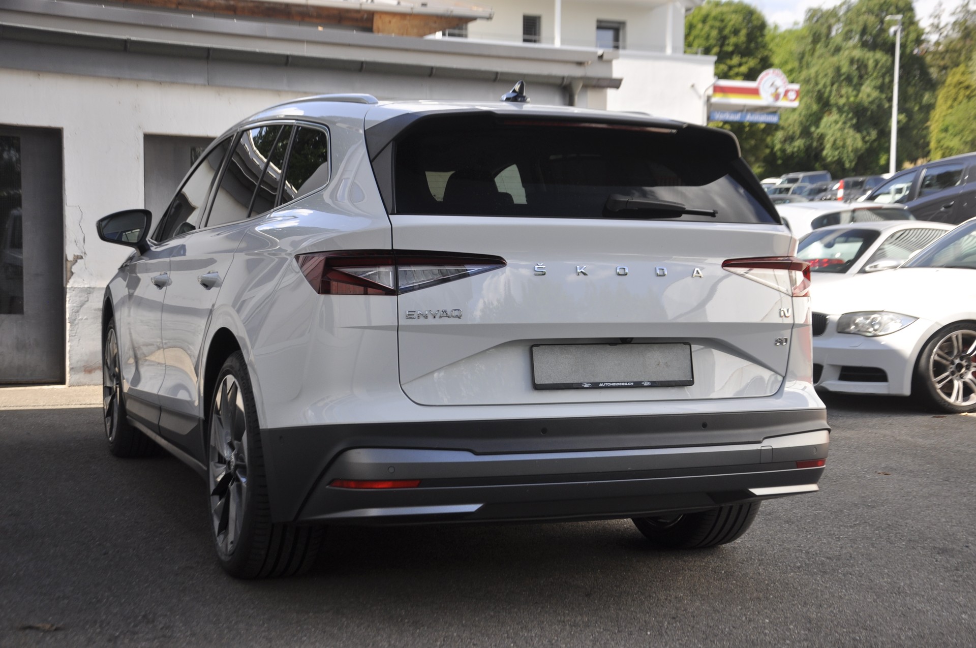 SKODA Enyaq iV 80 Ultra I Anhängerkupplung I Panorama-Glasdach-image-15