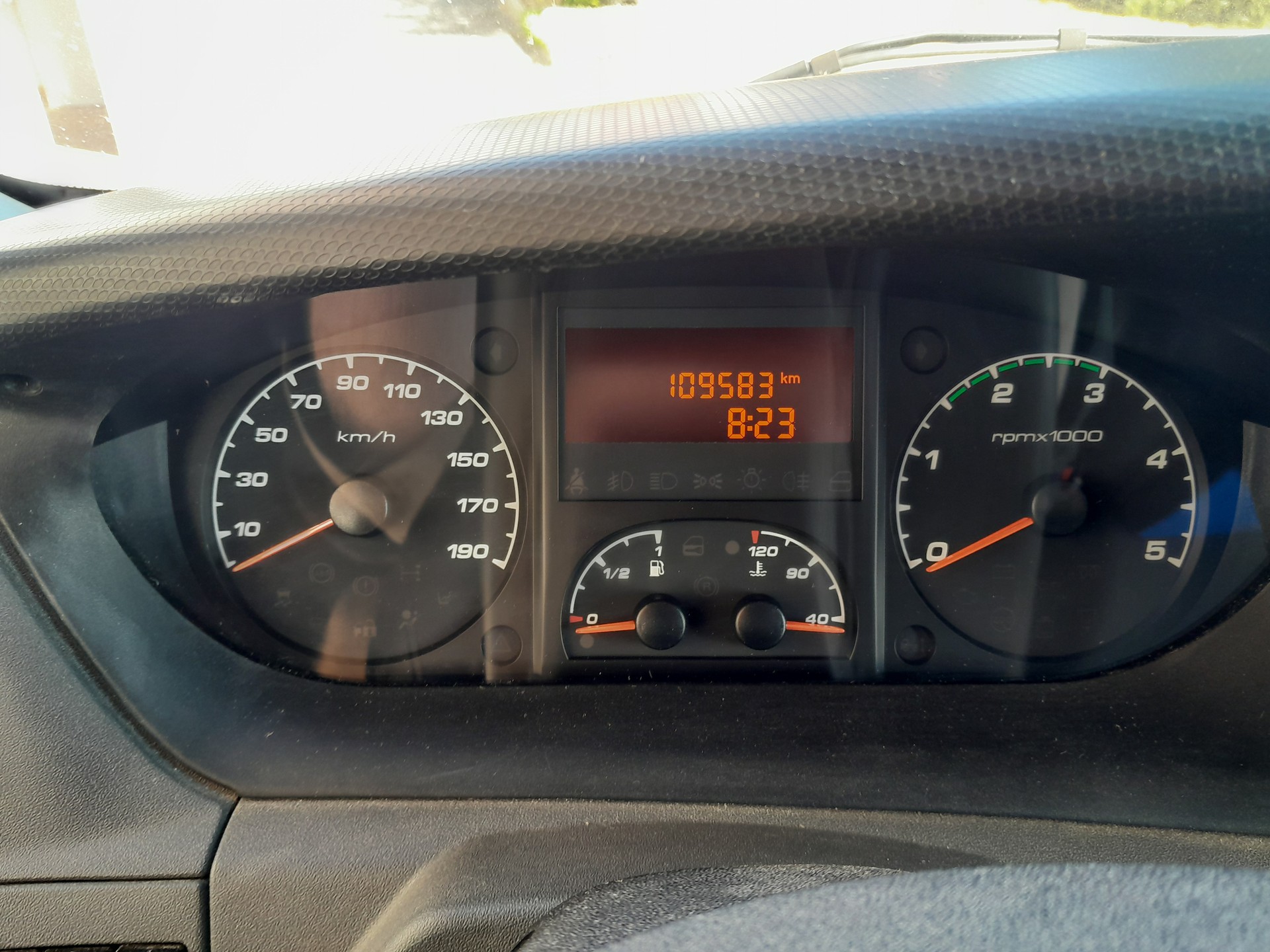IVECO 2.3 HPI 126-image-5