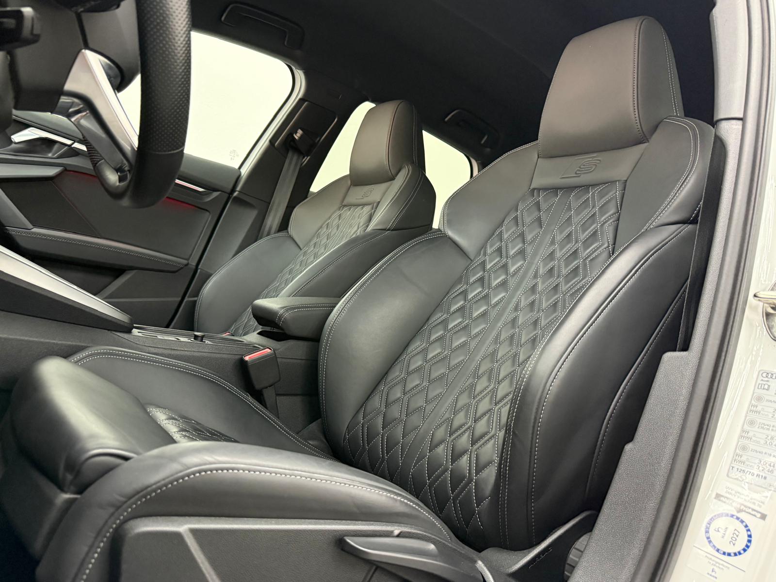 AUDI S3 Sportback 2.0 TFSI quattro S-tronic-image-9