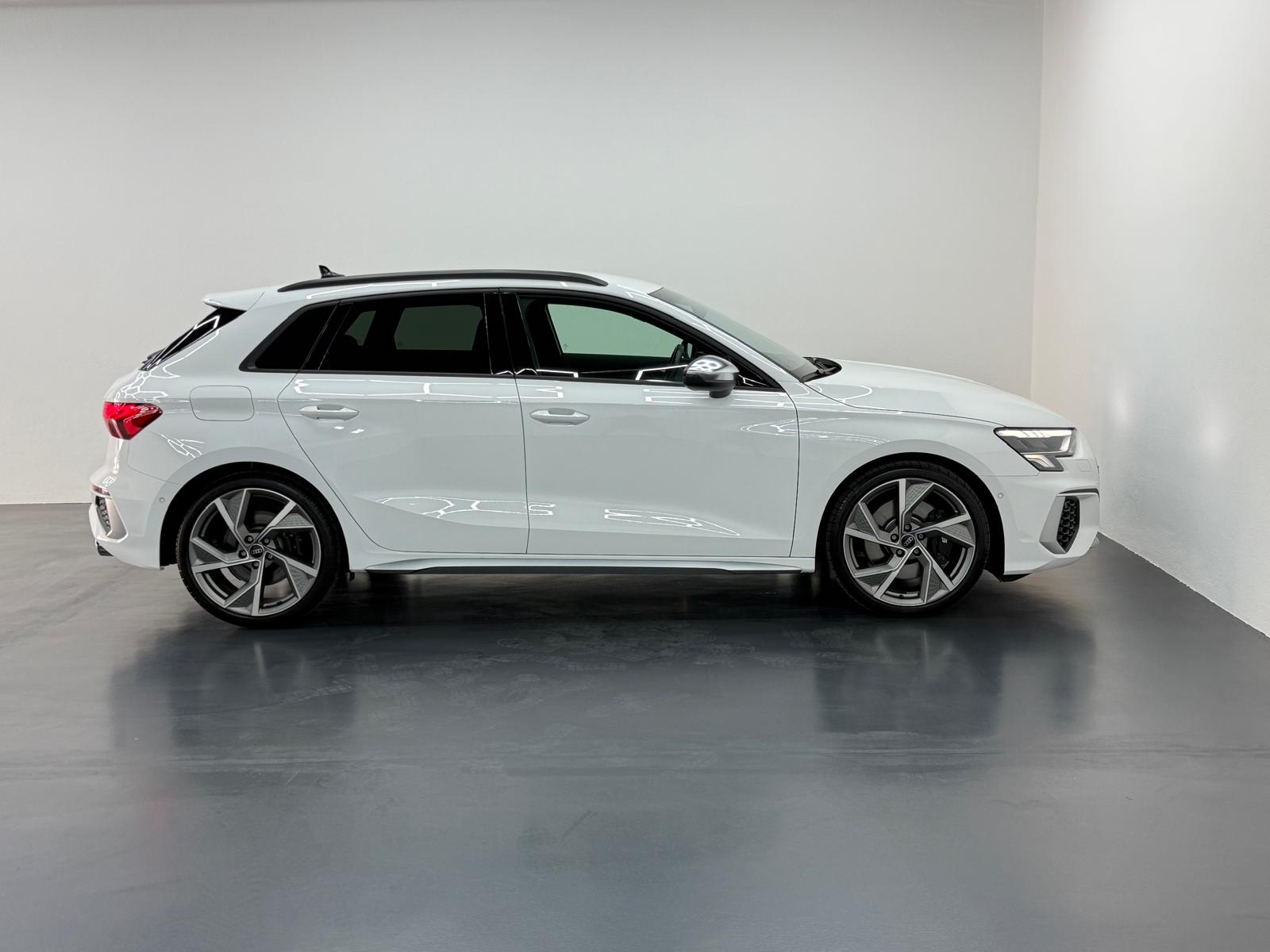 AUDI S3 Sportback 2.0 TFSI quattro S-tronic-image-3