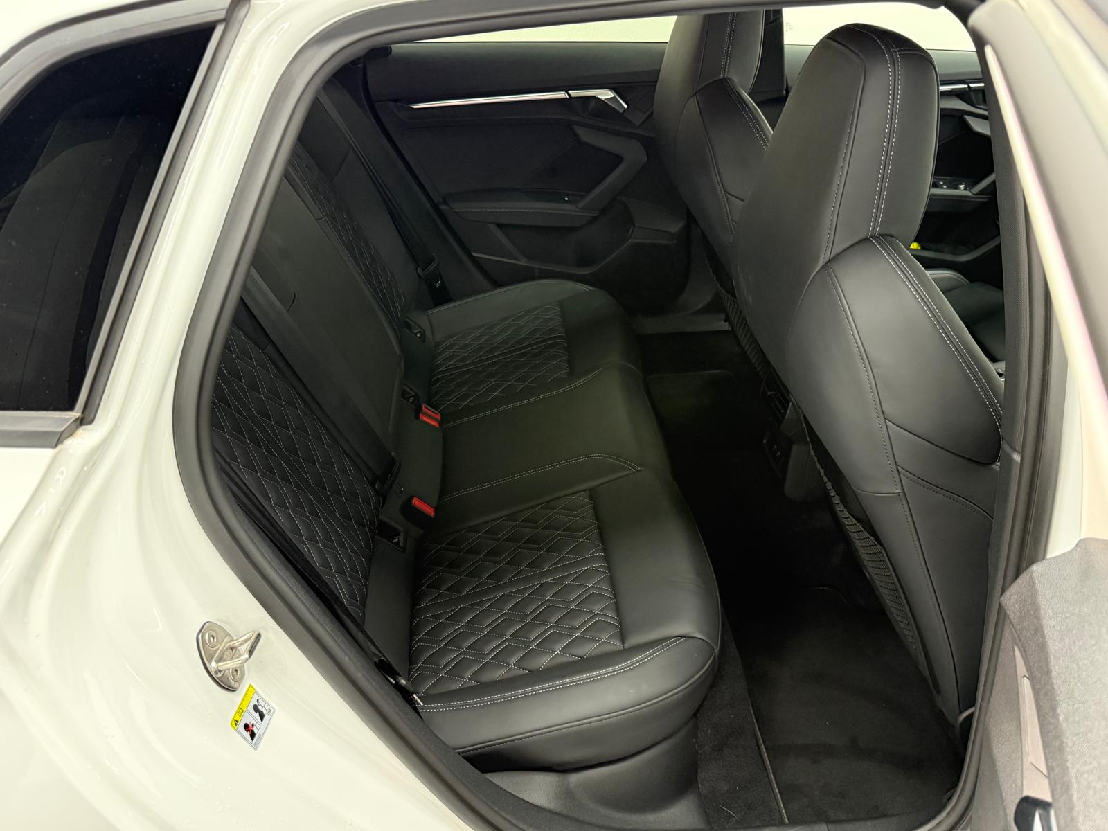 AUDI S3 Sportback 2.0 TFSI quattro S-tronic-image-13