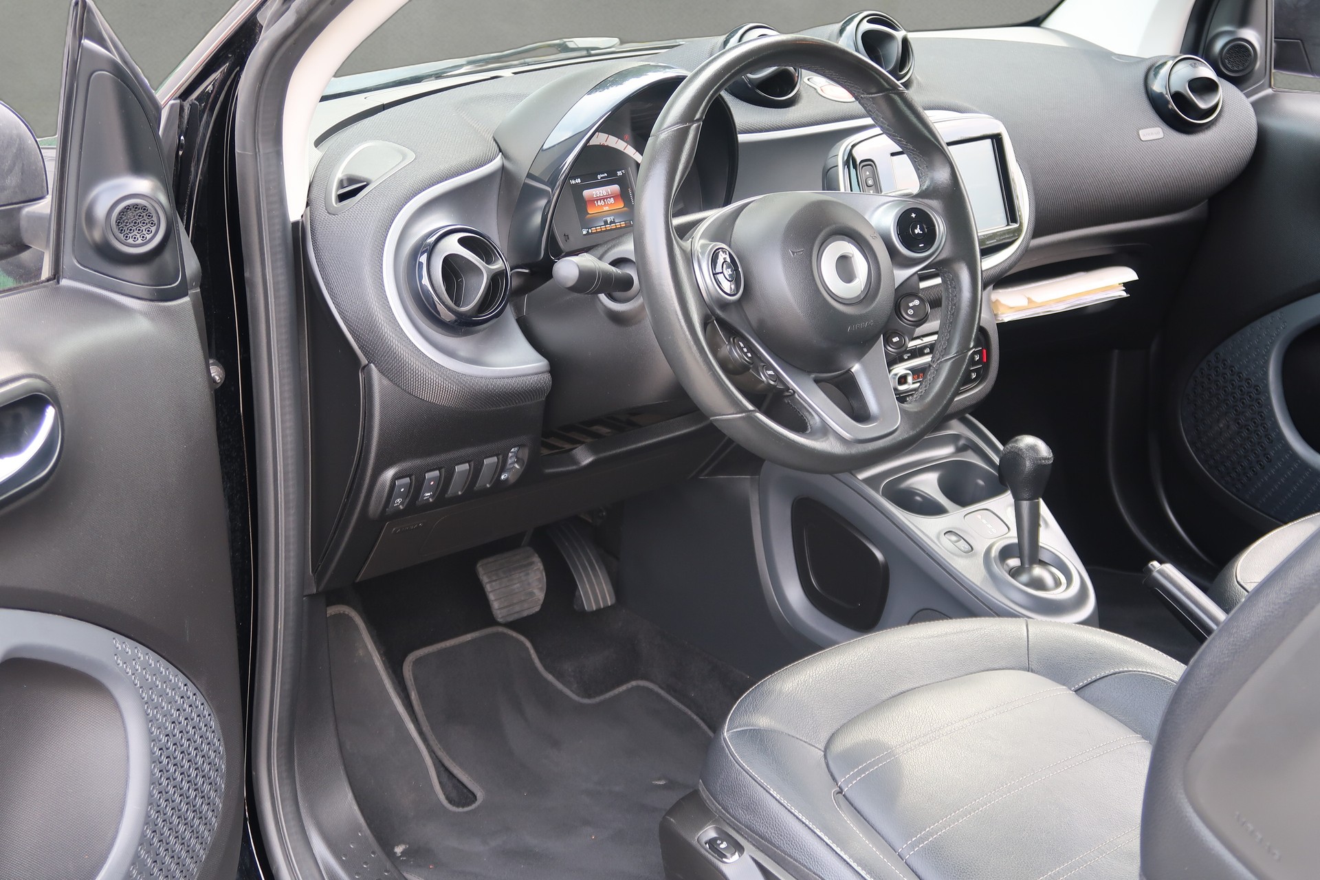 SMART fortwo prime twinmatic-image-8