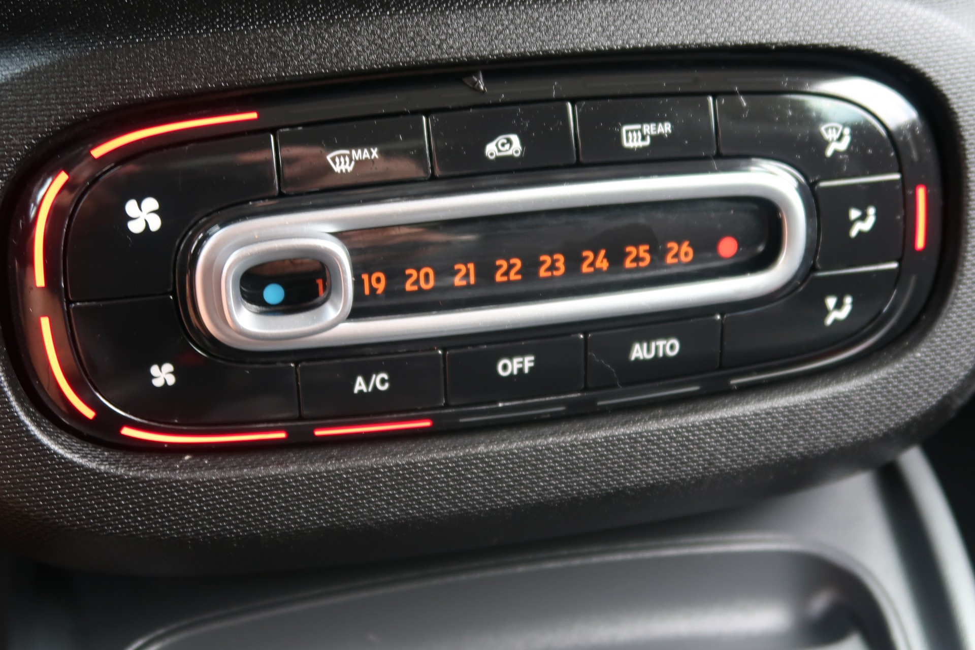 SMART fortwo prime twinmatic-image-18
