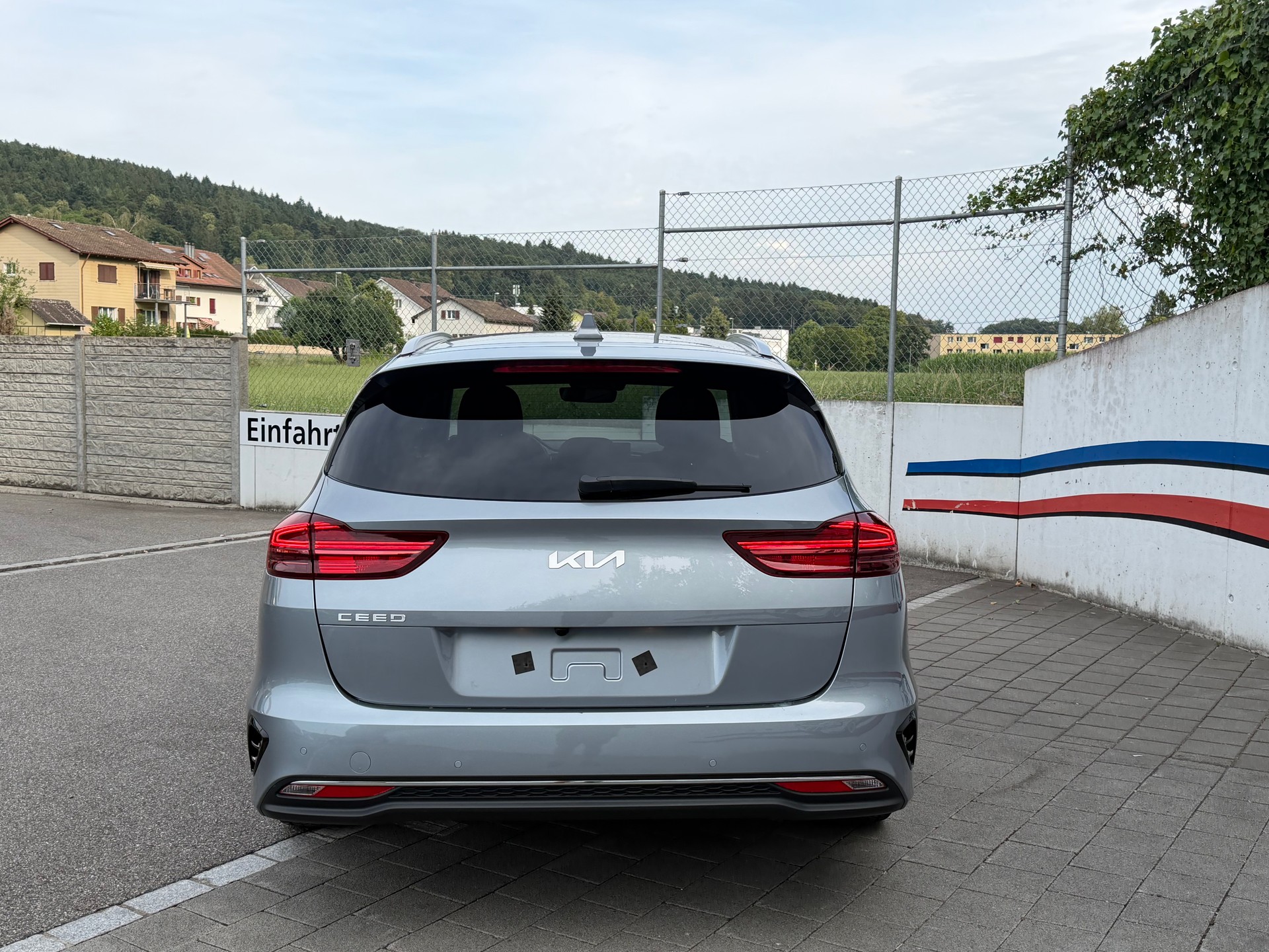 KIA Ceed Sportswagon 1.5 T-GDi ULTIMATE MHEV Power DCT-image-3