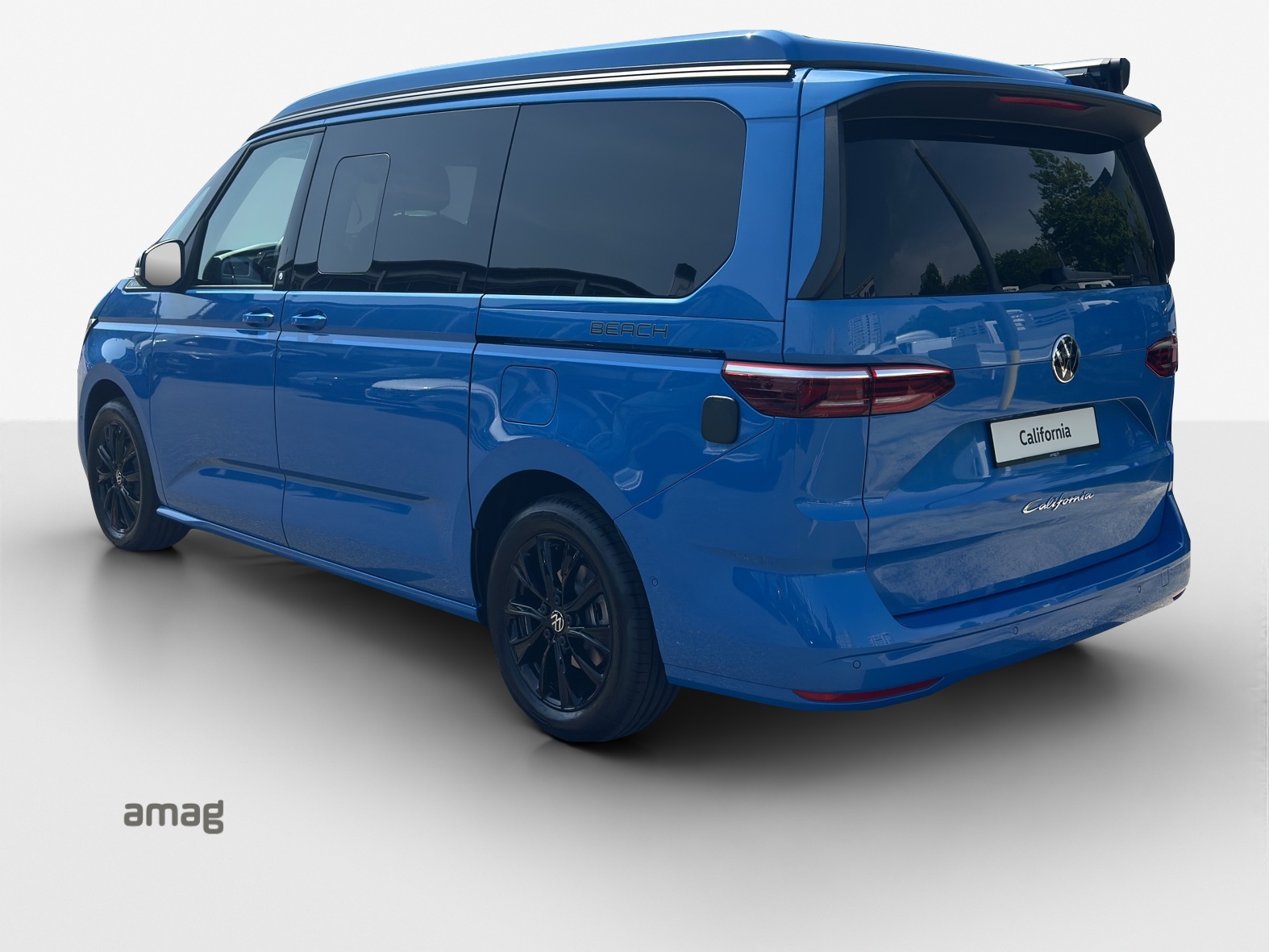 VW California 2.0 TDI Beach Tour-image-2