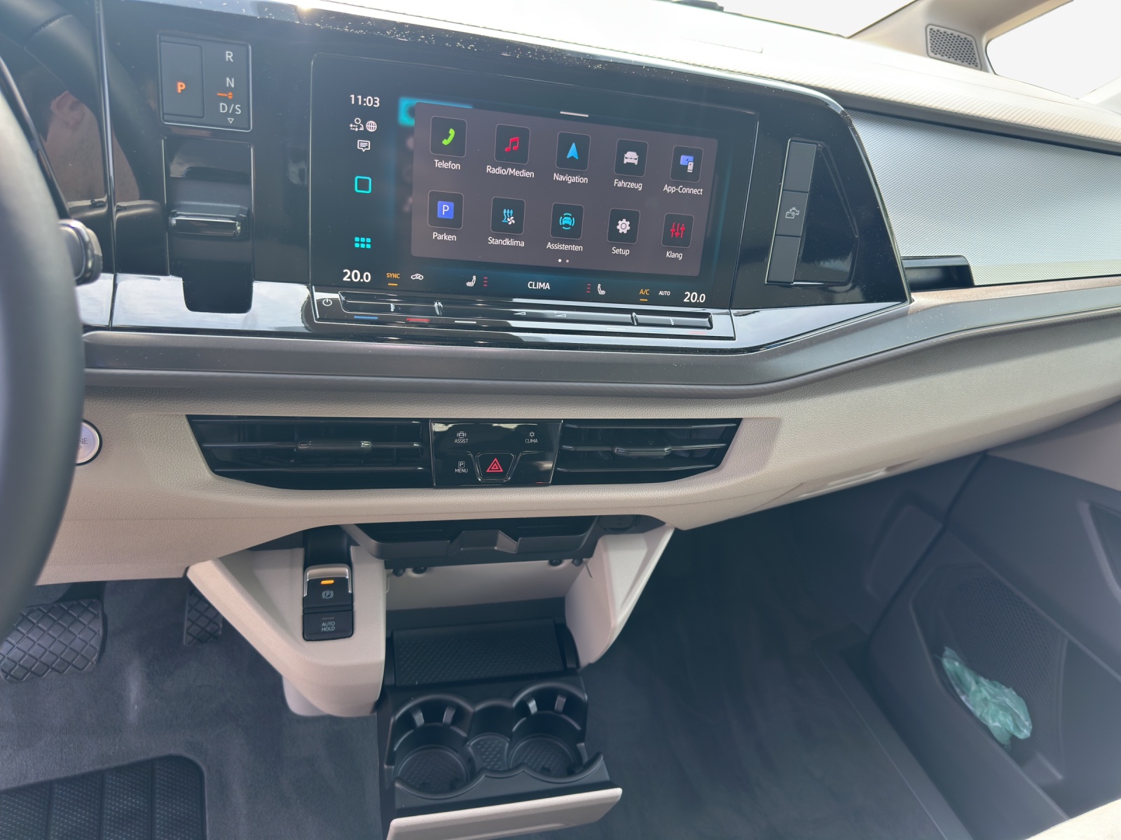VW California 2.0 TDI Beach Tour-image-10