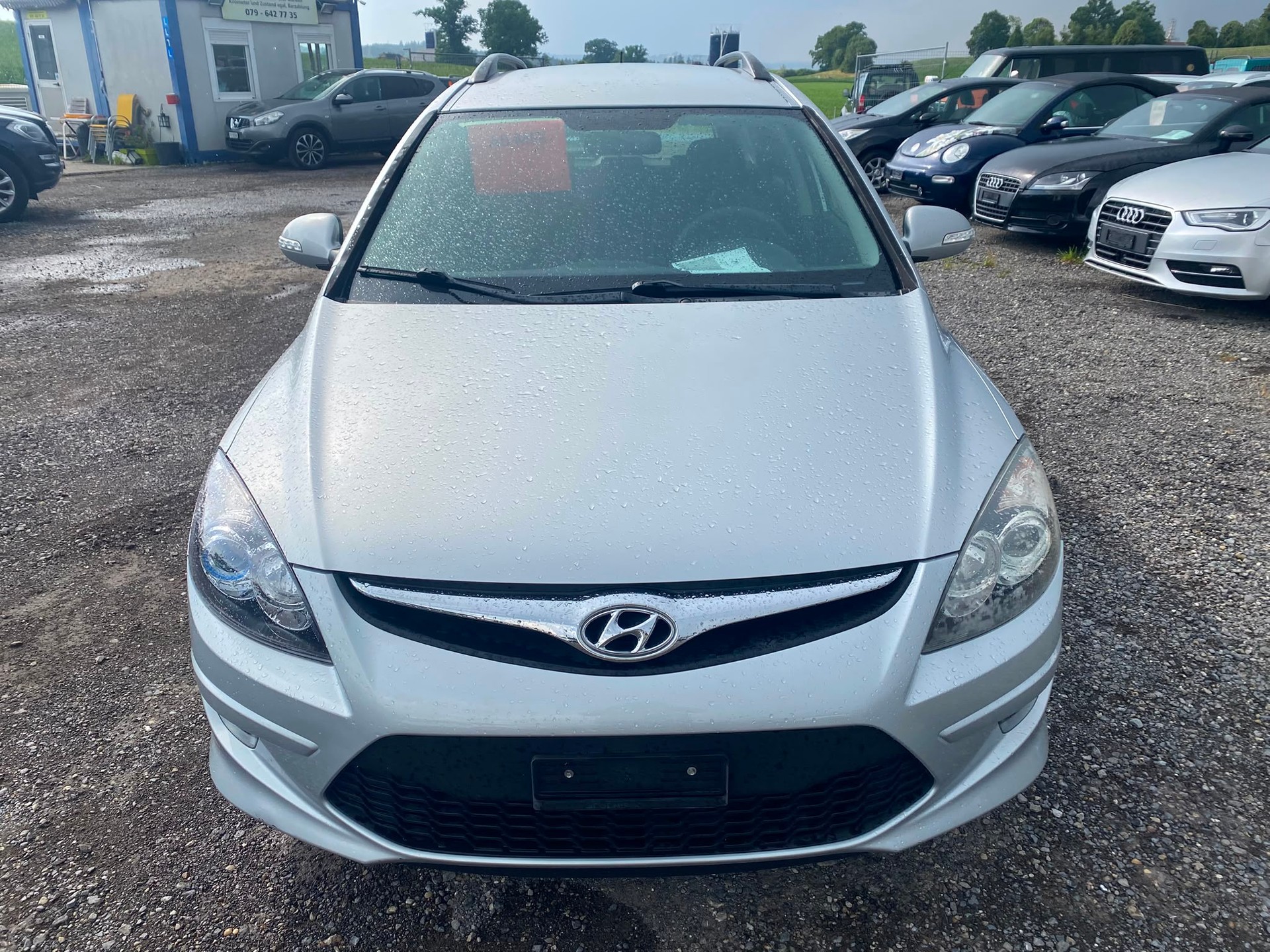 HYUNDAI i30 Wagon 1.6 Swiss Plus Edition-image-4