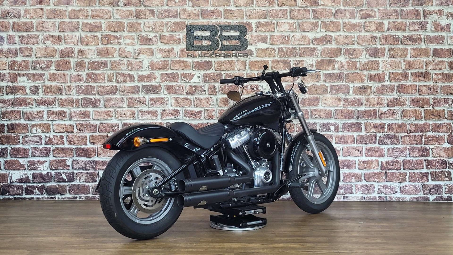 HARLEY-DAVIDSON FXST Softail Standard 107-showroom-element-2