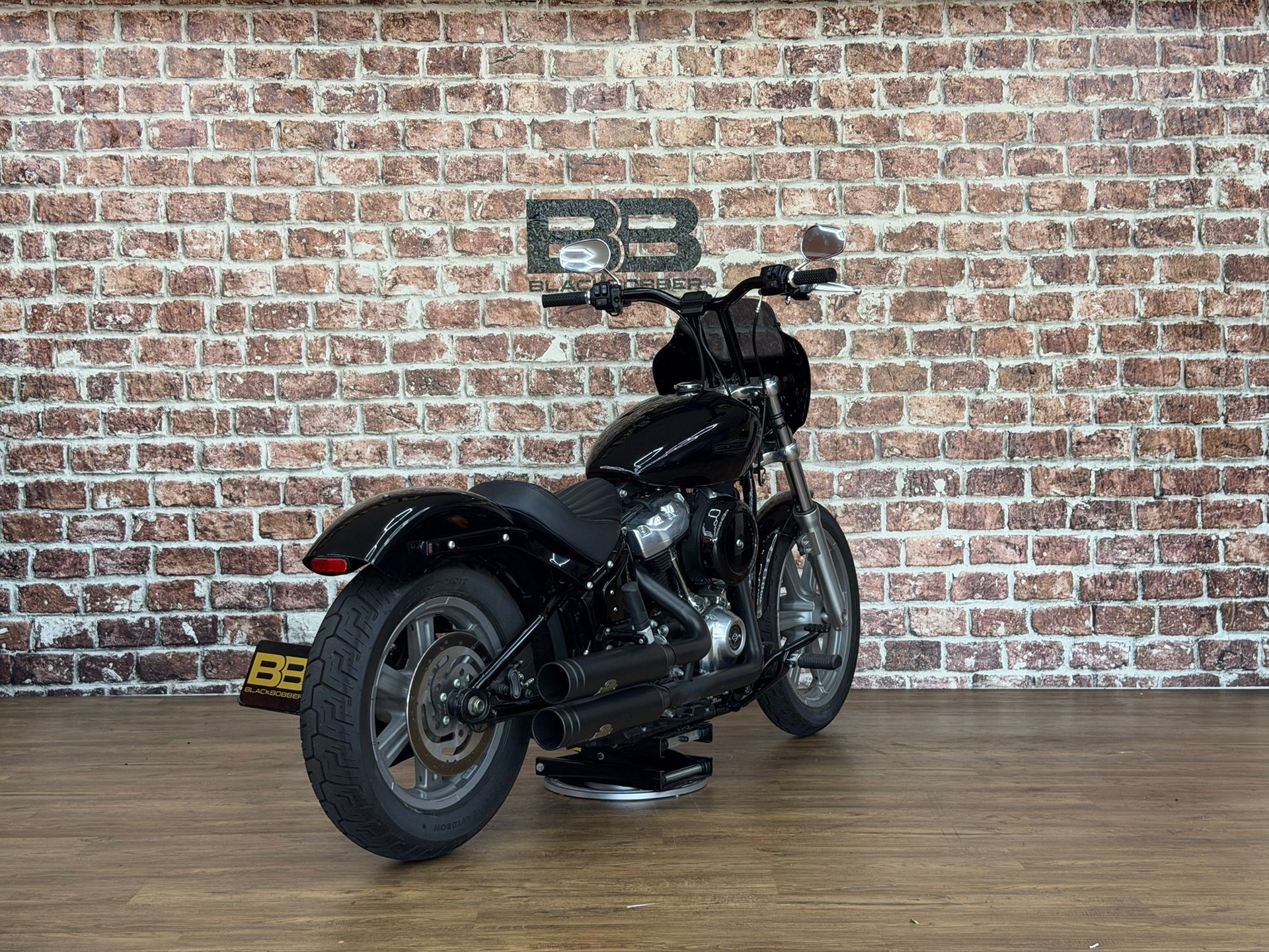 HARLEY-DAVIDSON FXST Softail Standard 107-showroom-element-2
