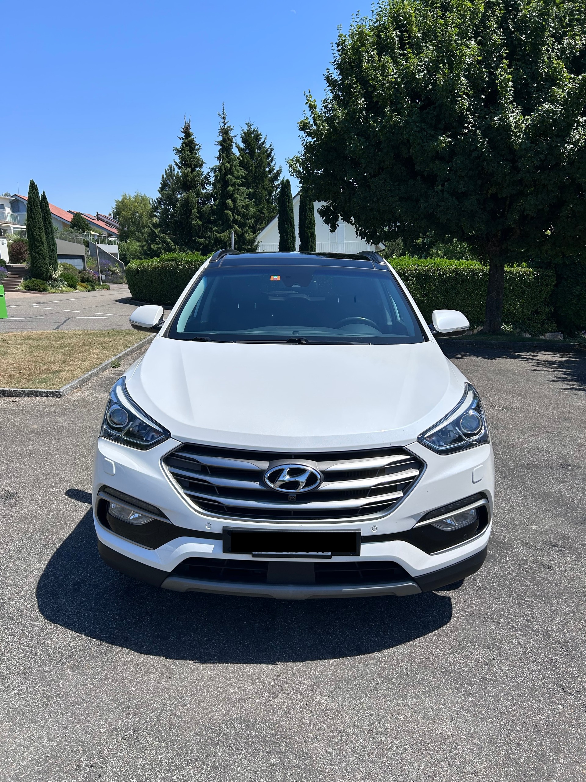 HYUNDAI 2.2 CRDi Amplia 7P-image-0