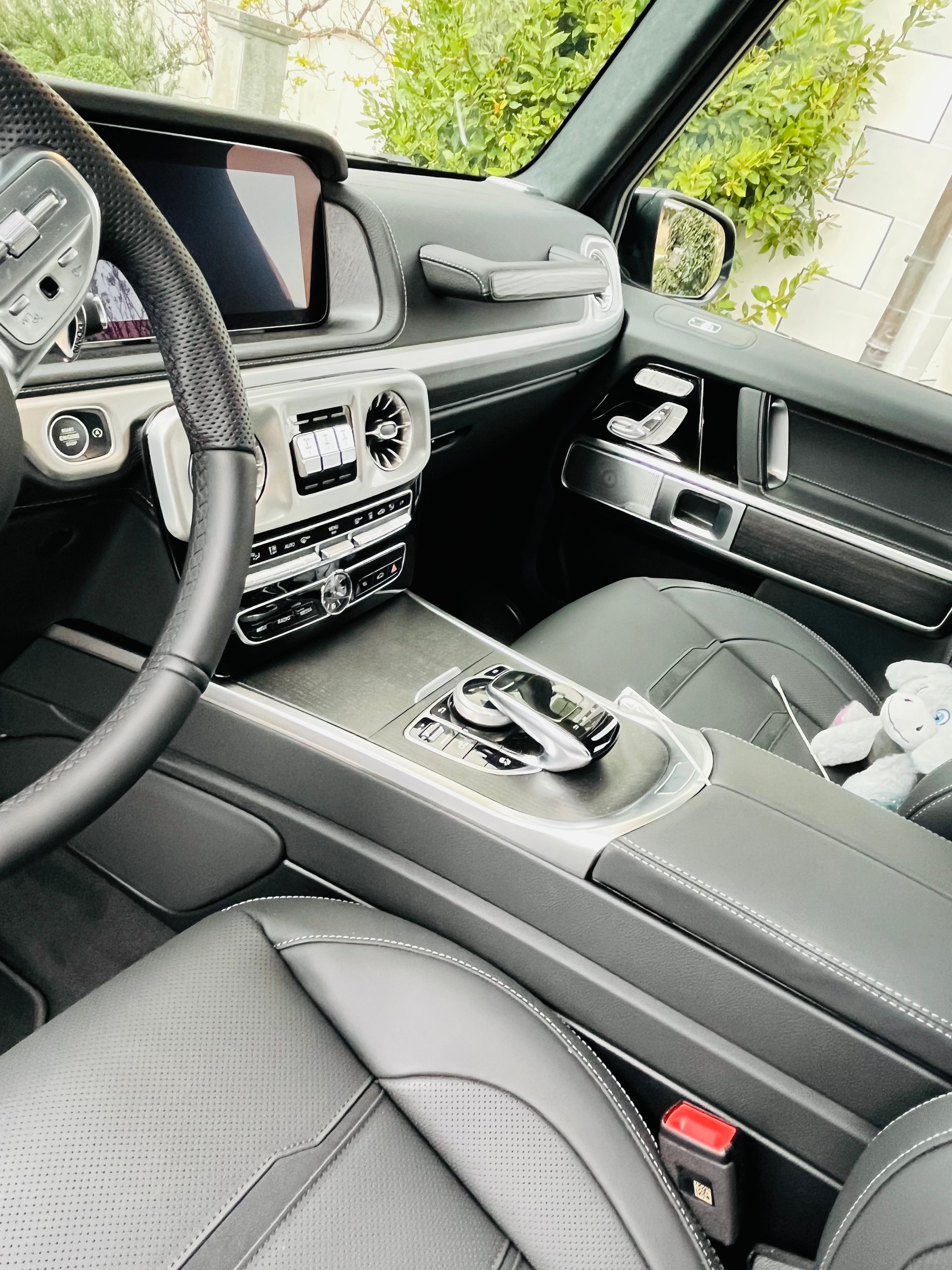 MERCEDES-BENZ G 63 AMG-image-1