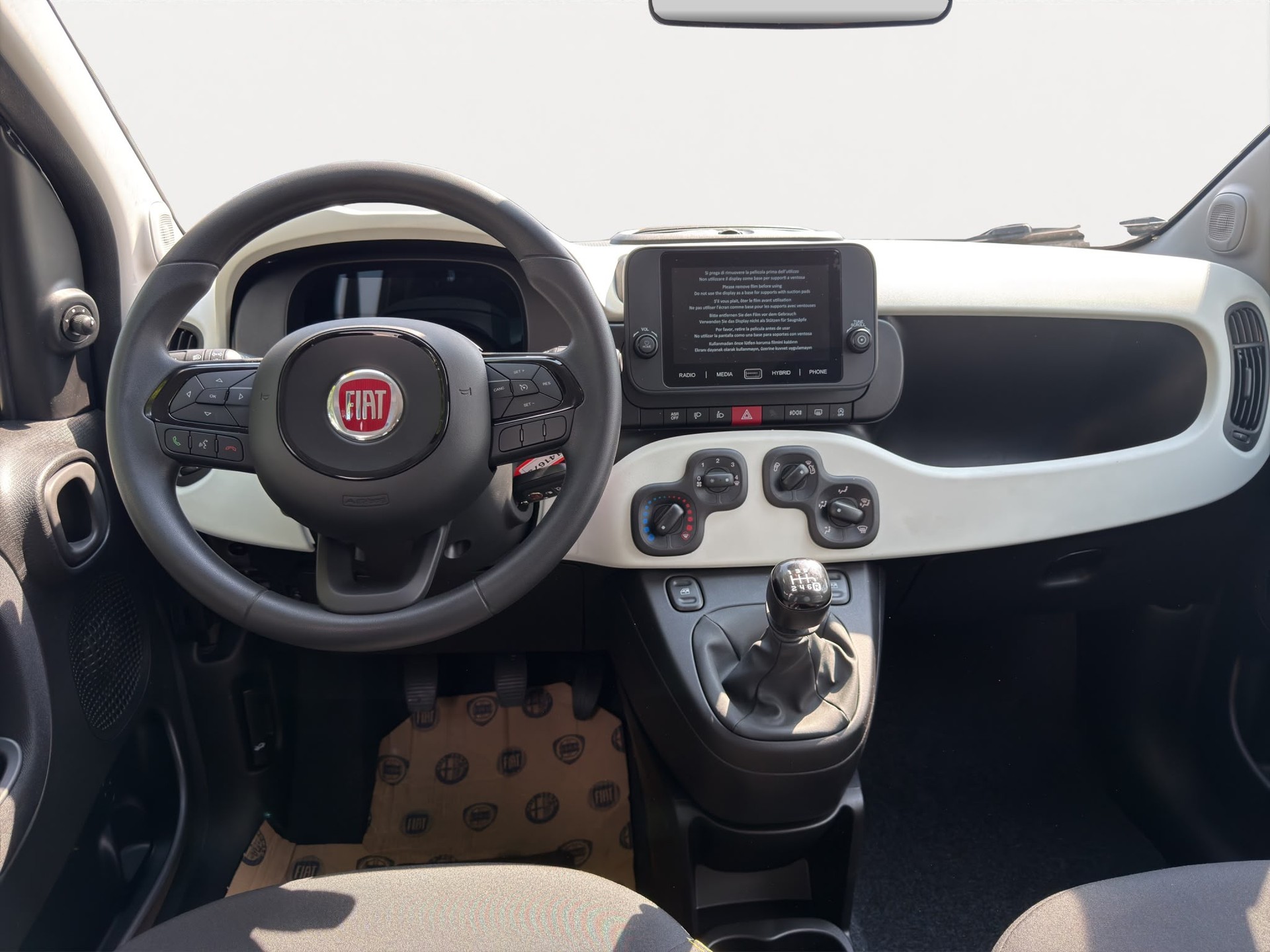 FIAT Pandina 1.0 MHEV Cross-image-11