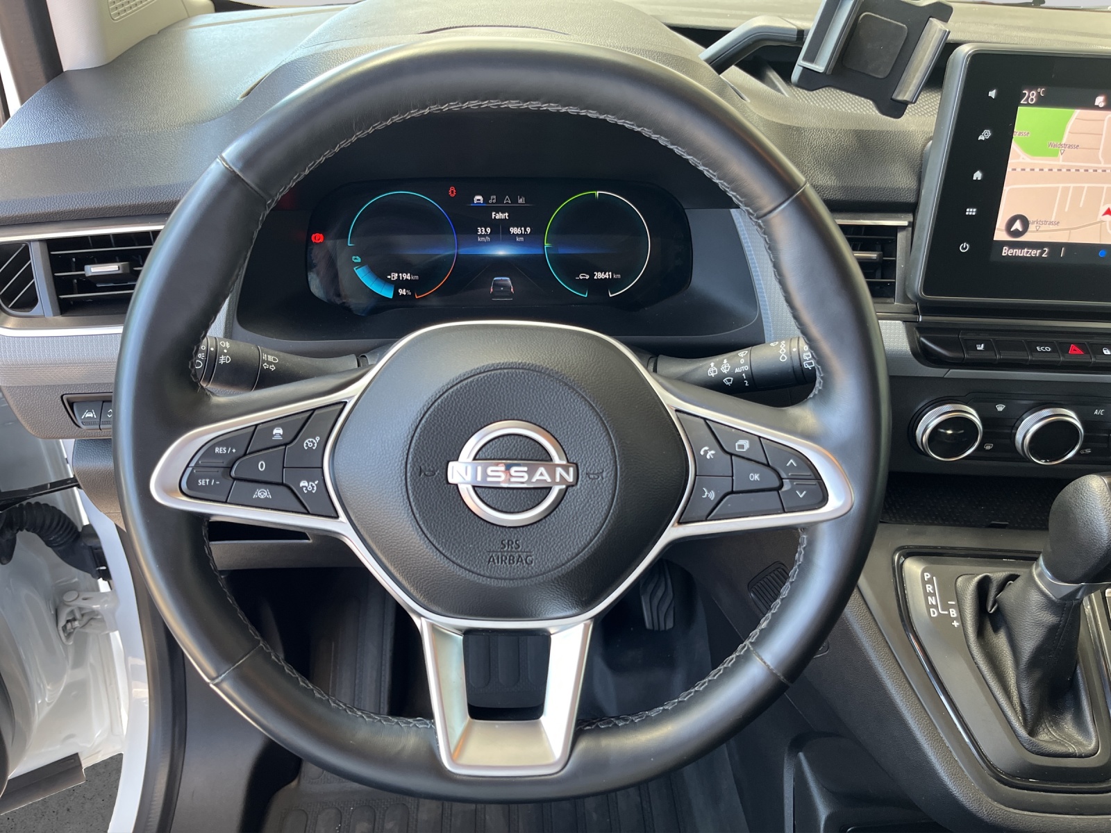 NISSAN Townstar EV45 kWh 22kW L1 Tekna-image-8
