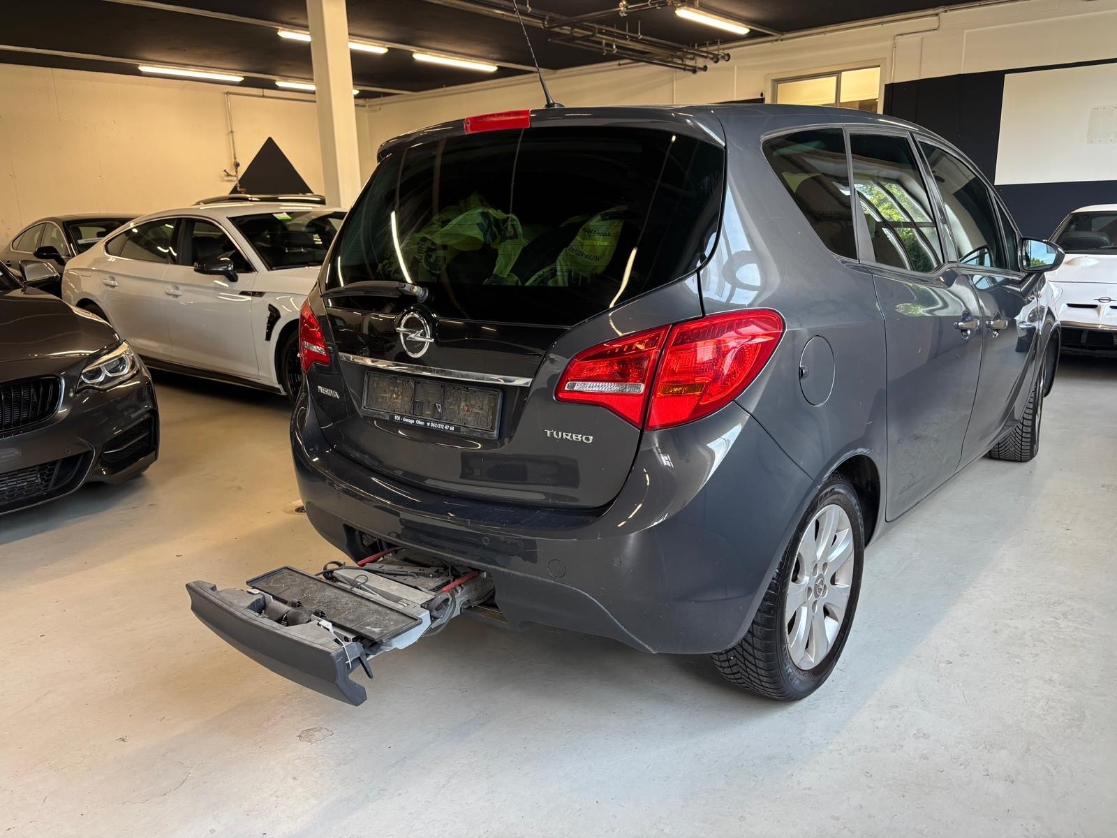 OPEL Meriva 1.4 Turbo Automatic-image-8