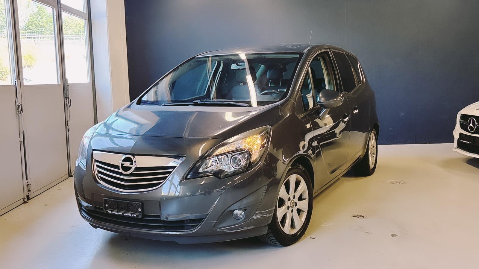 OPEL Meriva 1.4 Turbo Automatic-image-4