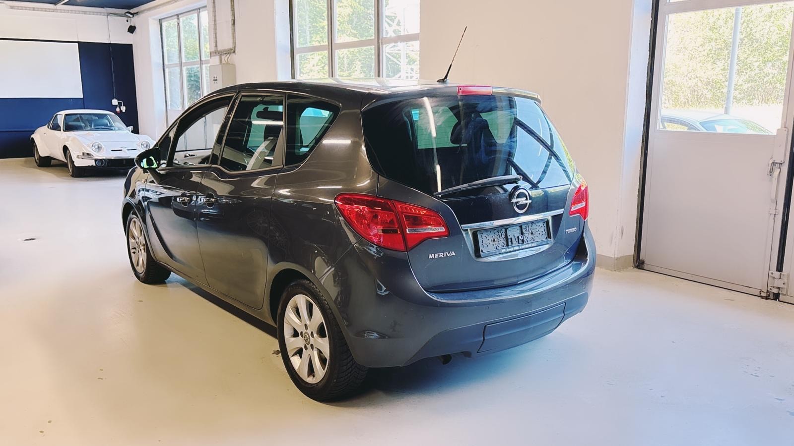 OPEL Meriva 1.4 Turbo Automatic-image-6
