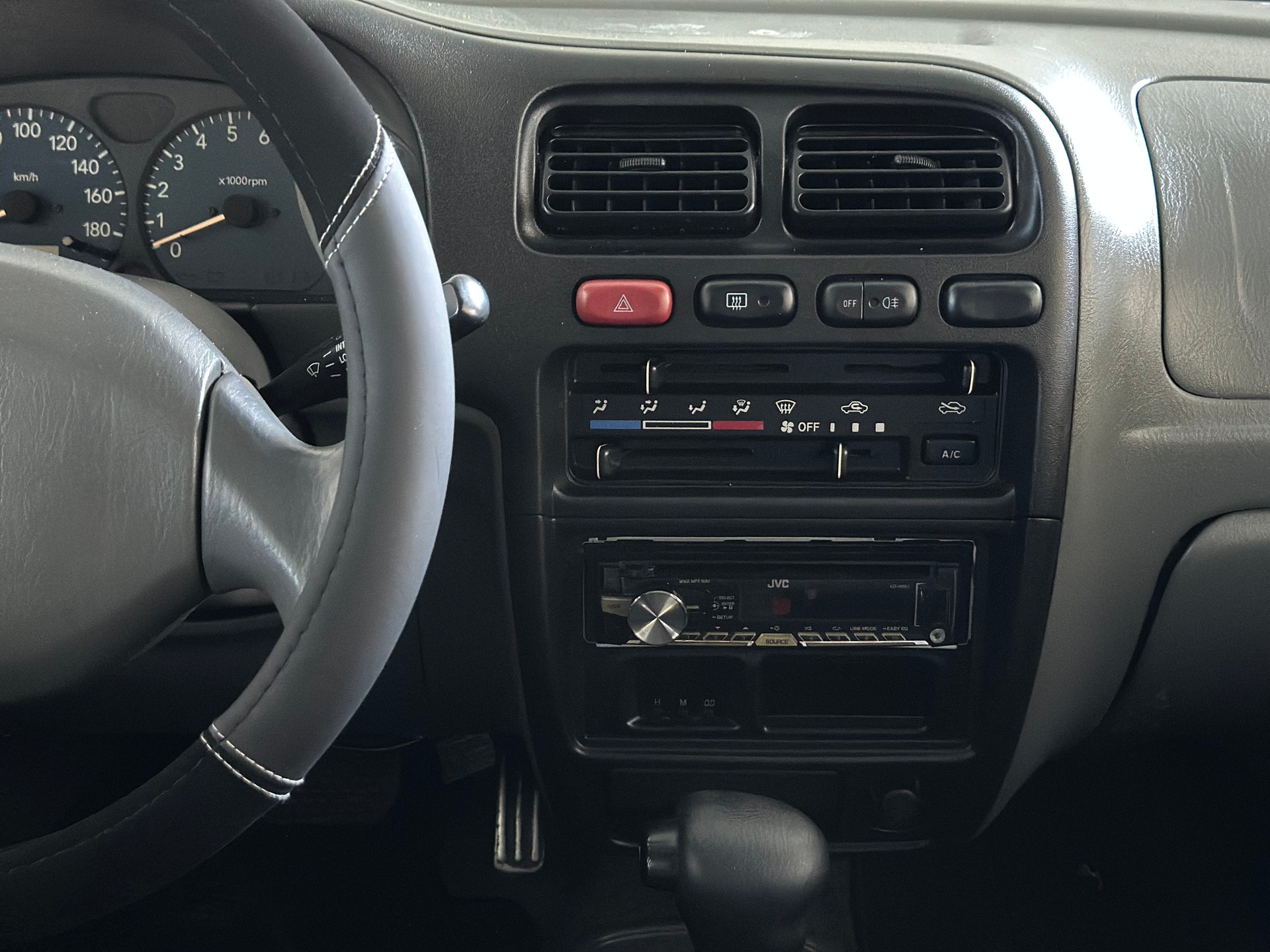 SUZUKI Alto 1.1 Top-image-12