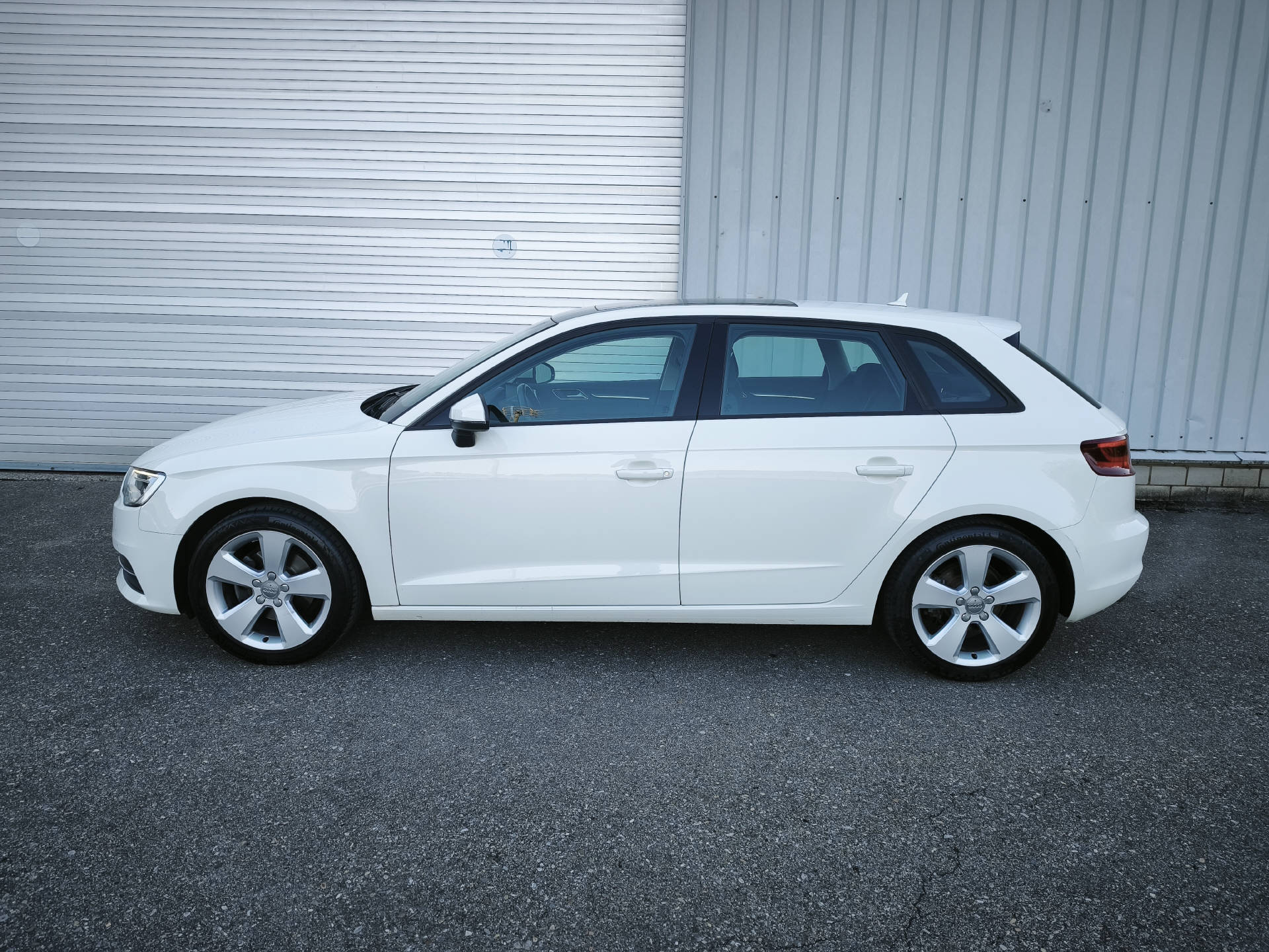 AUDI A3 Sportback 1.4 T FSI ultra Ambition-image-4