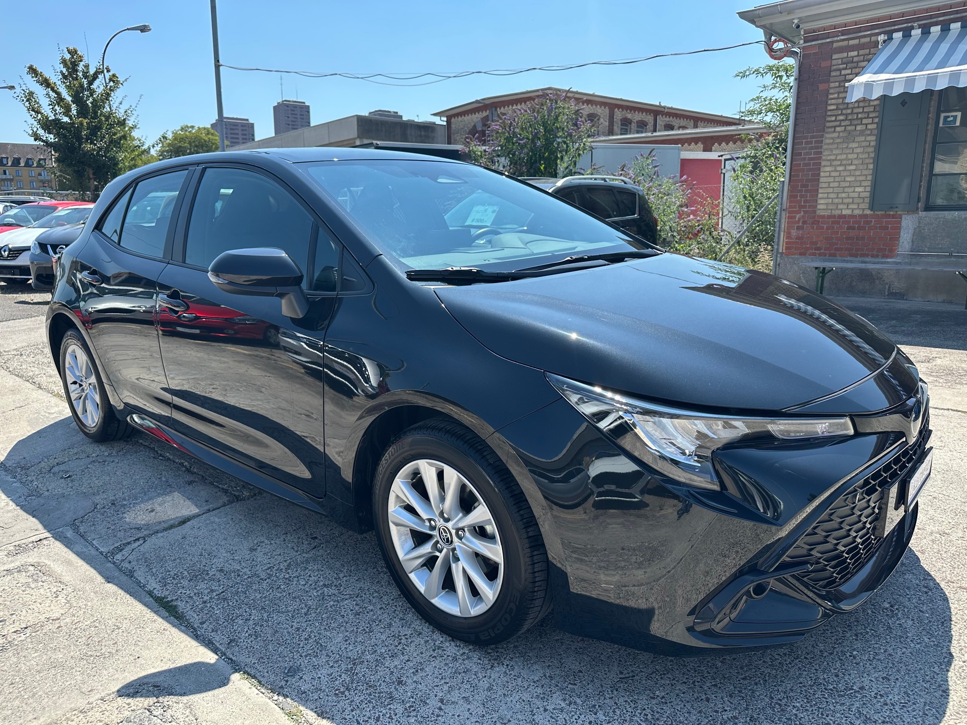 TOYOTA Corolla 1.8 HSD Trend e-CVT * 140 PS * 10Jahre oder 180000 KM Garantie *-image-2