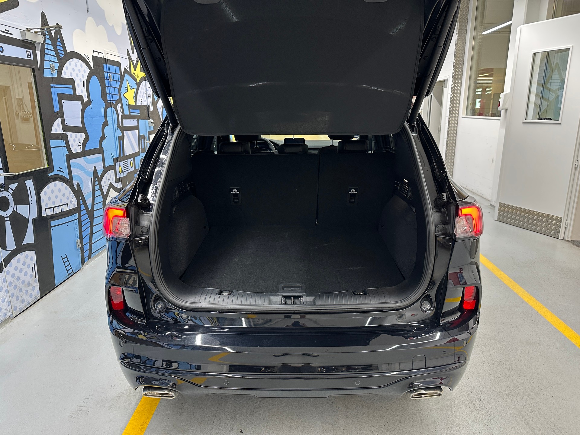 FORD Kuga 2.5 FHEV ST-Line X 4WD-image-5