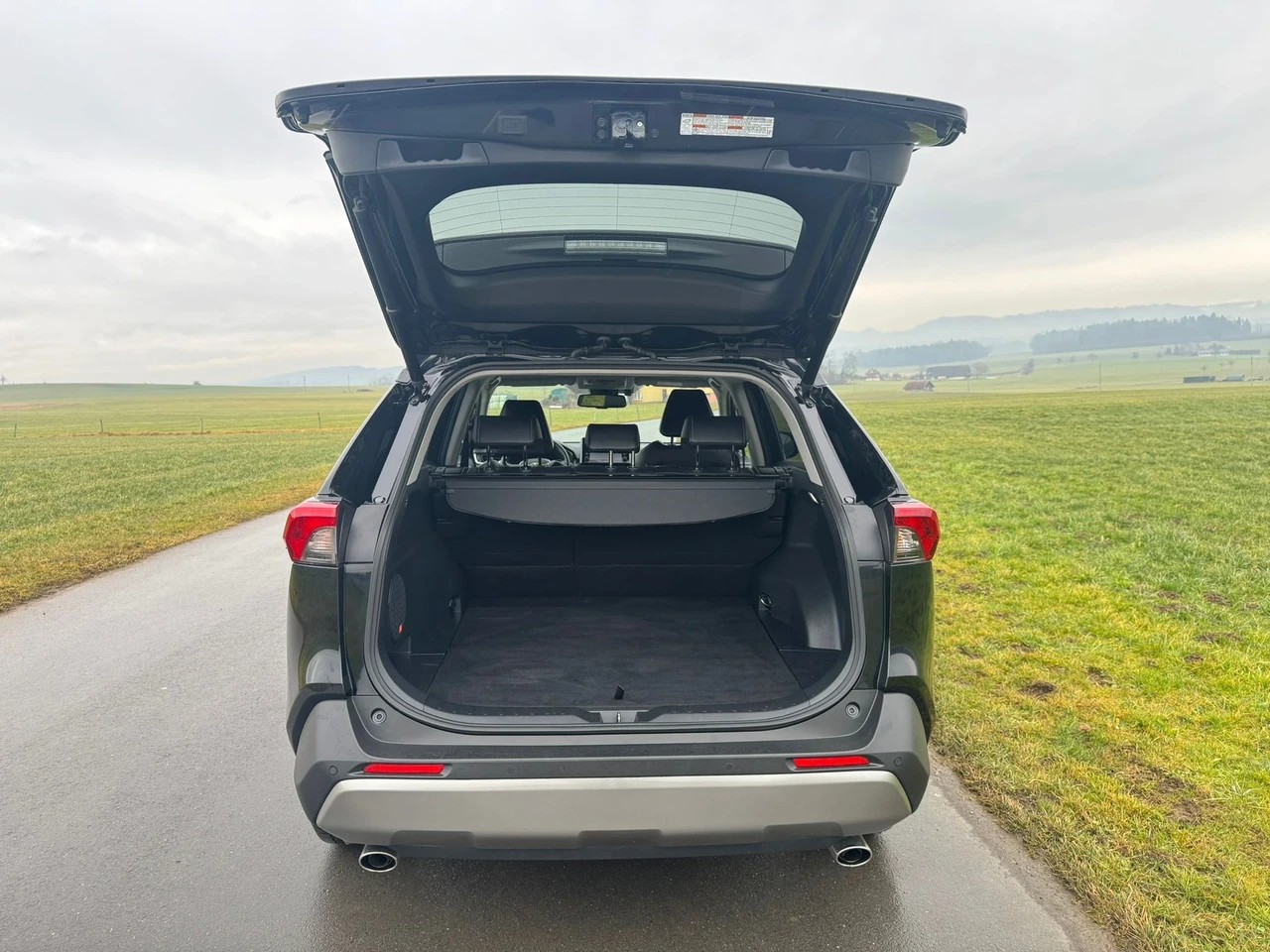 TOYOTA RAV-4 2.5 HSD Premium e-CVT 4WD-image-5