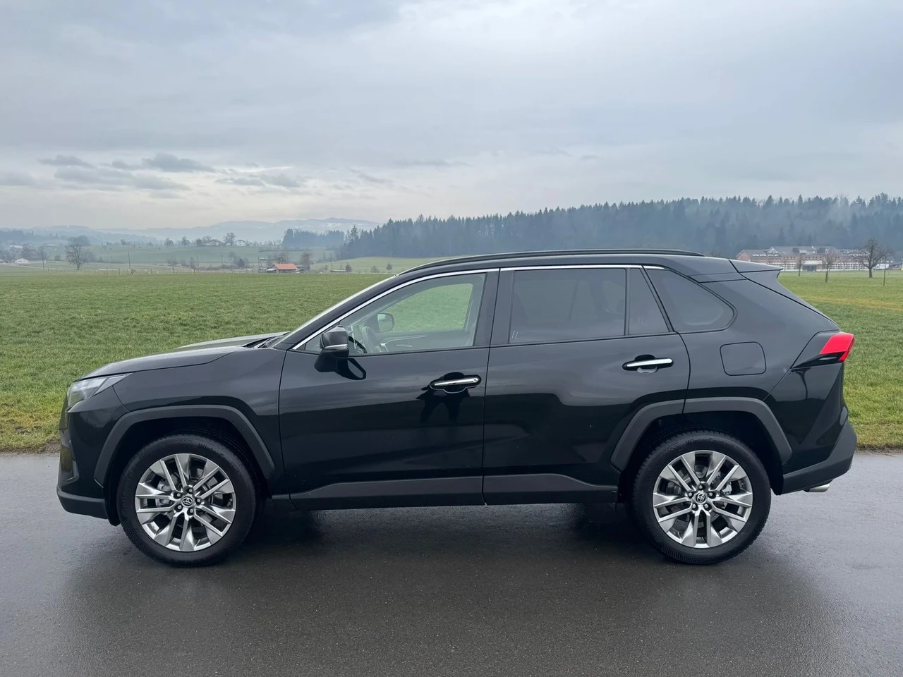 TOYOTA RAV-4 2.5 HSD Premium e-CVT 4WD-image-4