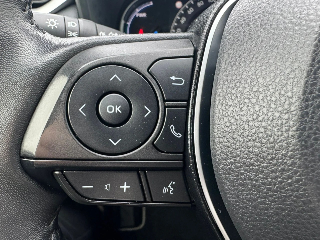 TOYOTA RAV-4 2.5 HSD Premium e-CVT 4WD-image-13