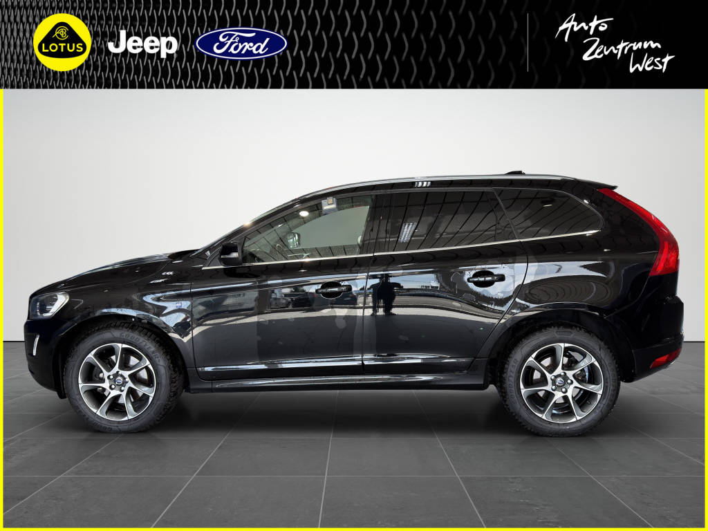 VOLVO XC60 2.4 D5 Ocean Race AWD S/S-image-1