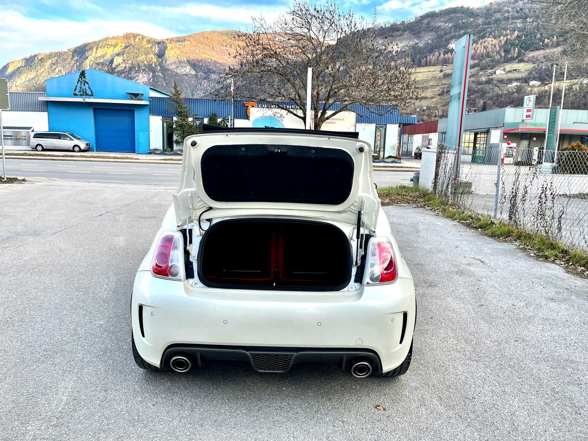 FIAT 595C 1.4 16V Turbo Abarth Turismo Dualogic-image-25