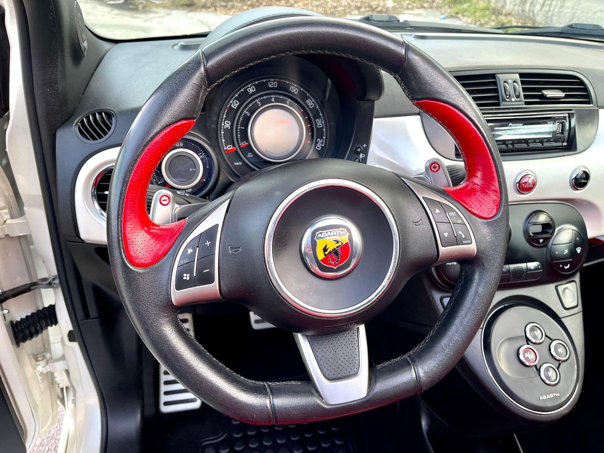 FIAT 595C 1.4 16V Turbo Abarth Turismo Dualogic-image-19