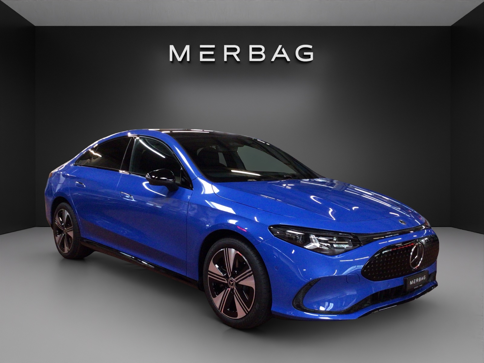 MERCEDES-BENZ CLA 350 4 Matic 85 kWh EQ-image-5