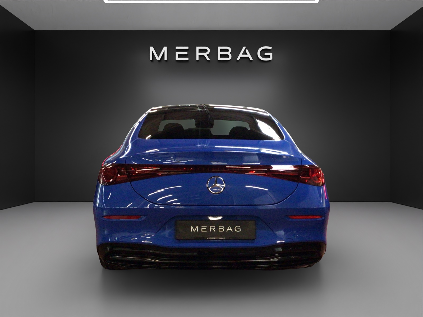 MERCEDES-BENZ CLA 350 4 Matic 85 kWh EQ-image-3