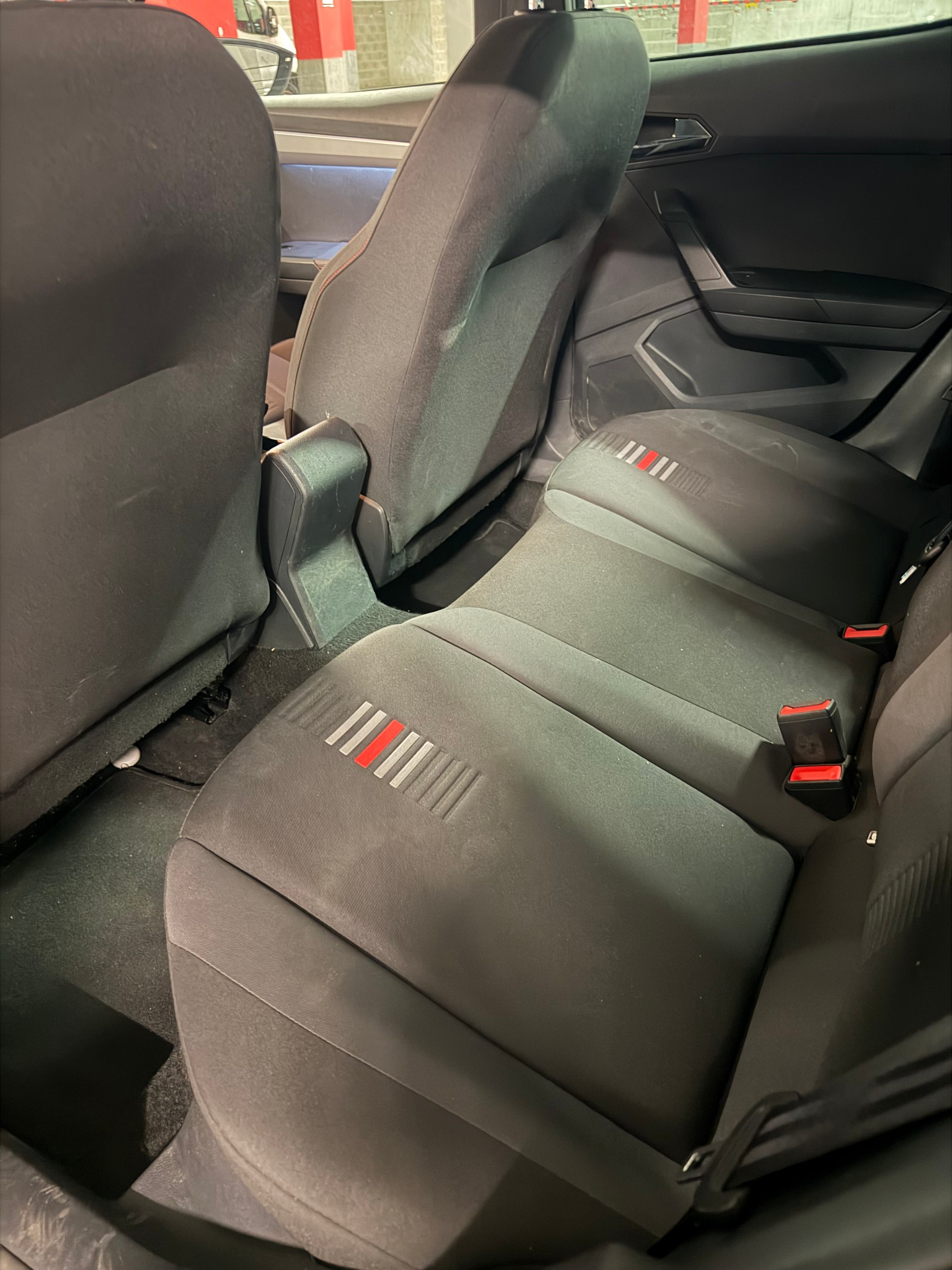 SEAT Arona 1.0 TSI Eco Hola FR DSG-image-8